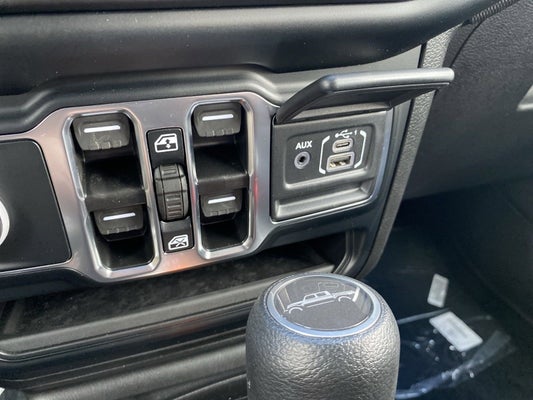 2023 Jeep Gladiator Sport S in Lewistown, PA - Lake Auto