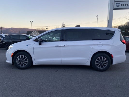 2024 Chrysler Pacifica Plug-In Hybrid Hybrid Select in Lewistown, PA - Lake Auto