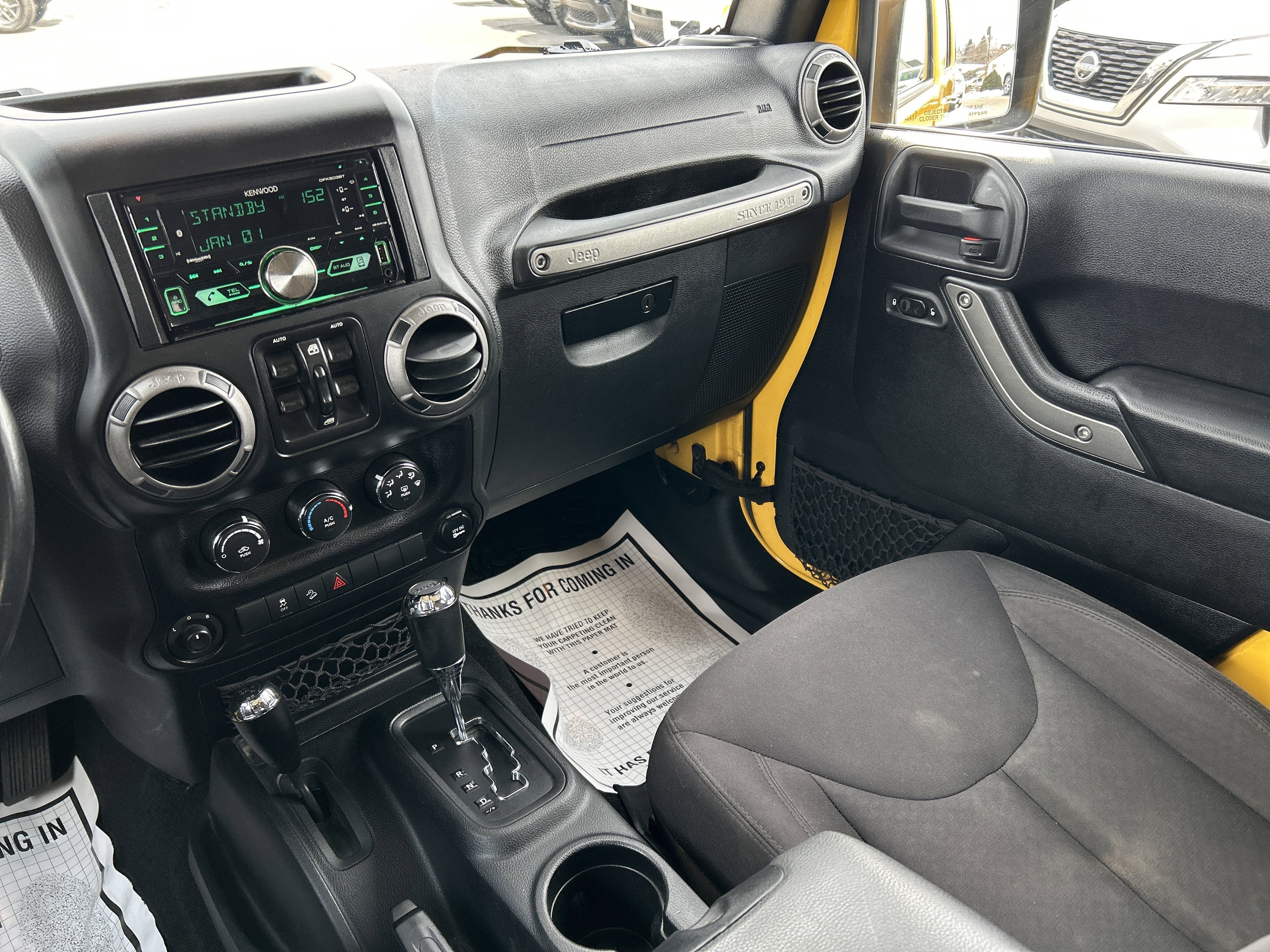 2015 Jeep WRANGLER UNL WILLY'S