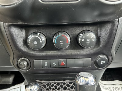 2015 Jeep WRANGLER UNL WILLY'S