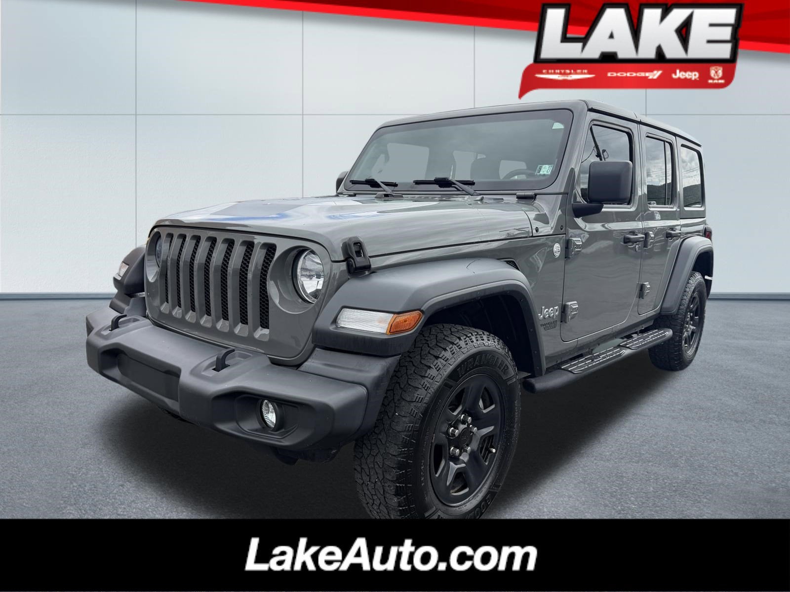 2018 Jeep WRANGLER UNL SPORT