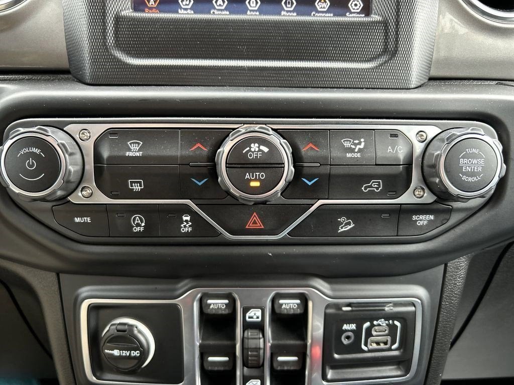 2019 Jeep Wrangler Sahara