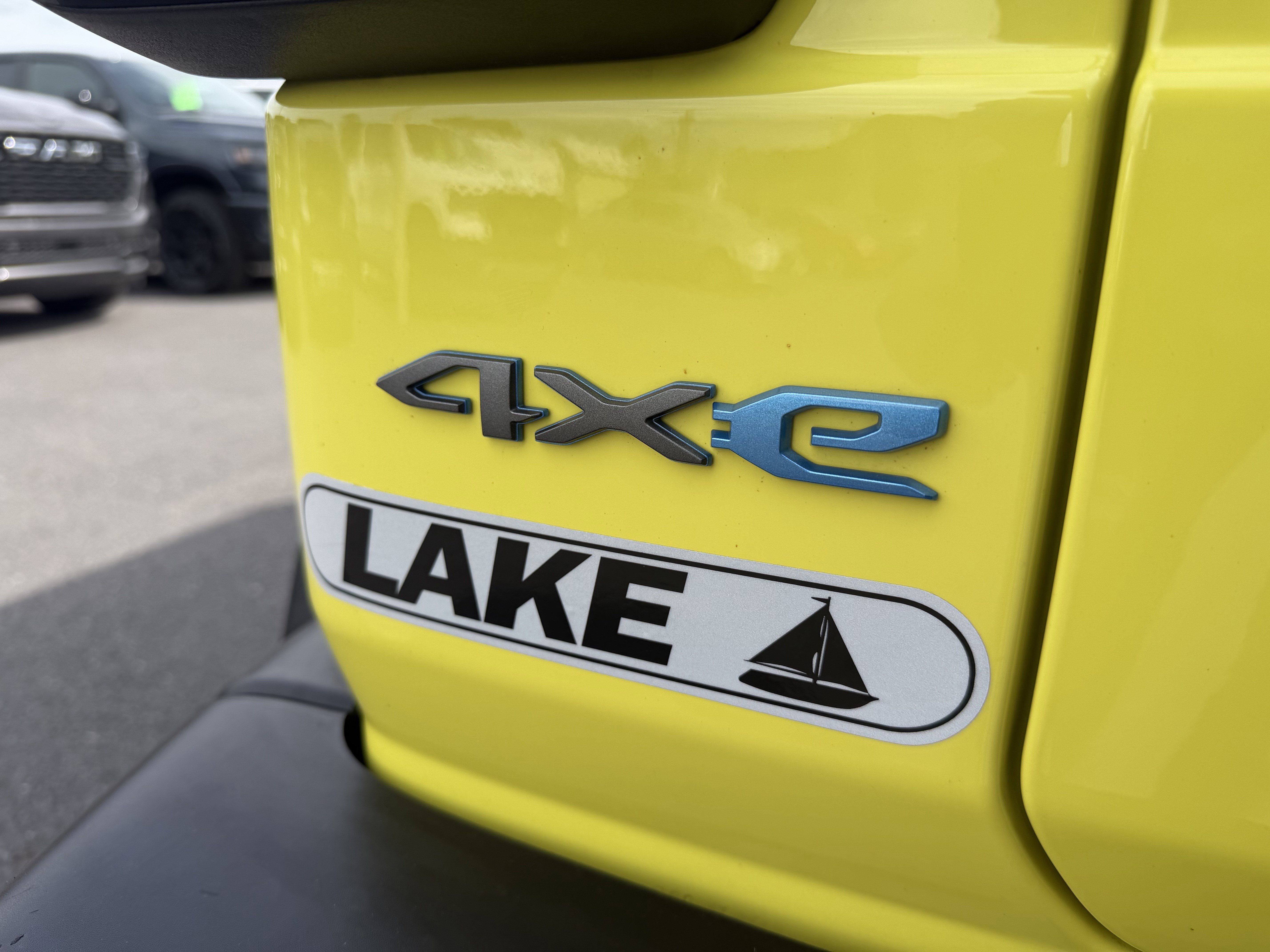 2023 Jeep WRANGLER UNL WILLYS 4XE