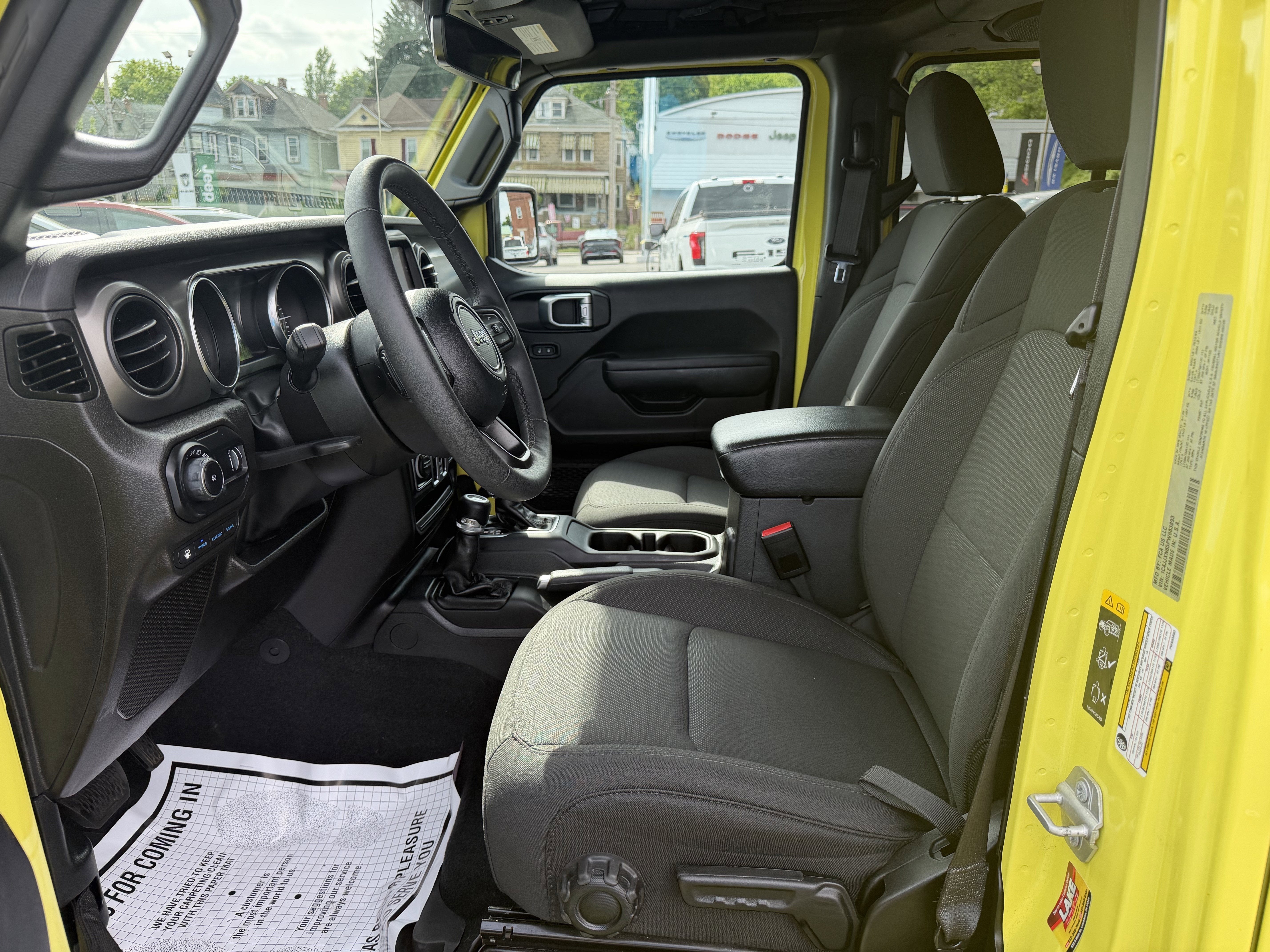 2023 Jeep WRANGLER UNL WILLYS 4XE