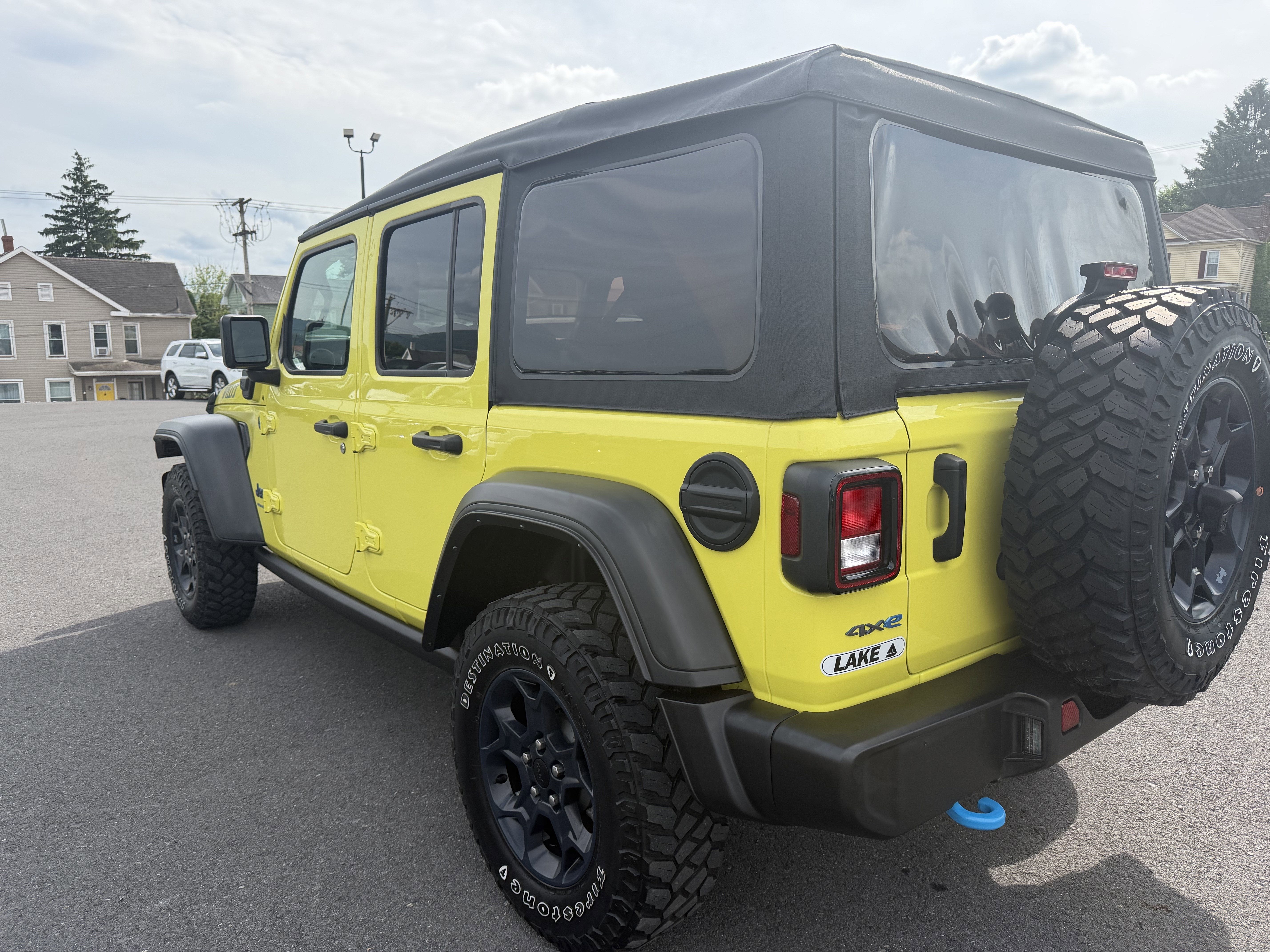 2023 Jeep WRANGLER UNL WILLYS 4XE