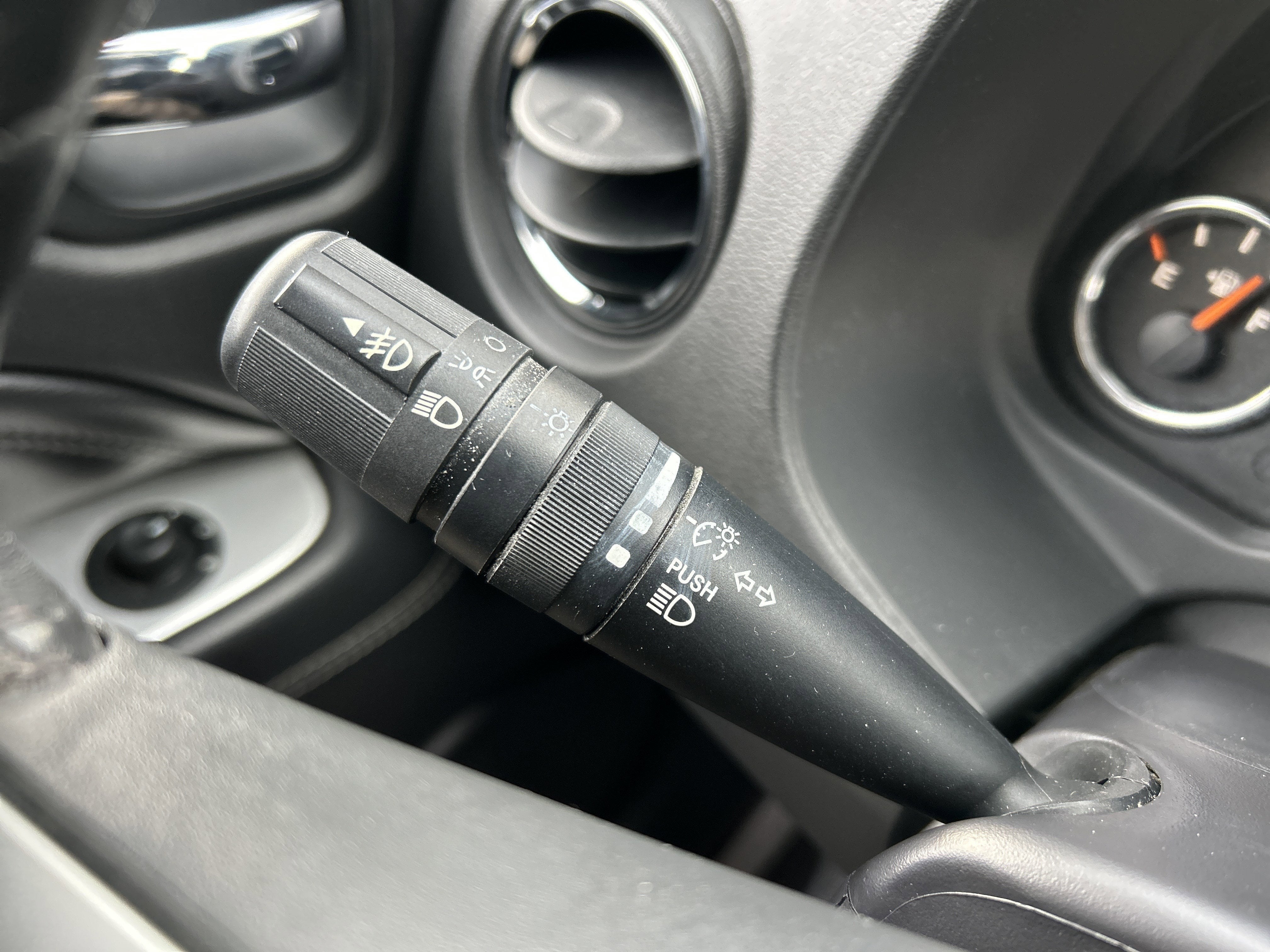 2015 Jeep COMPASS LATITUDE