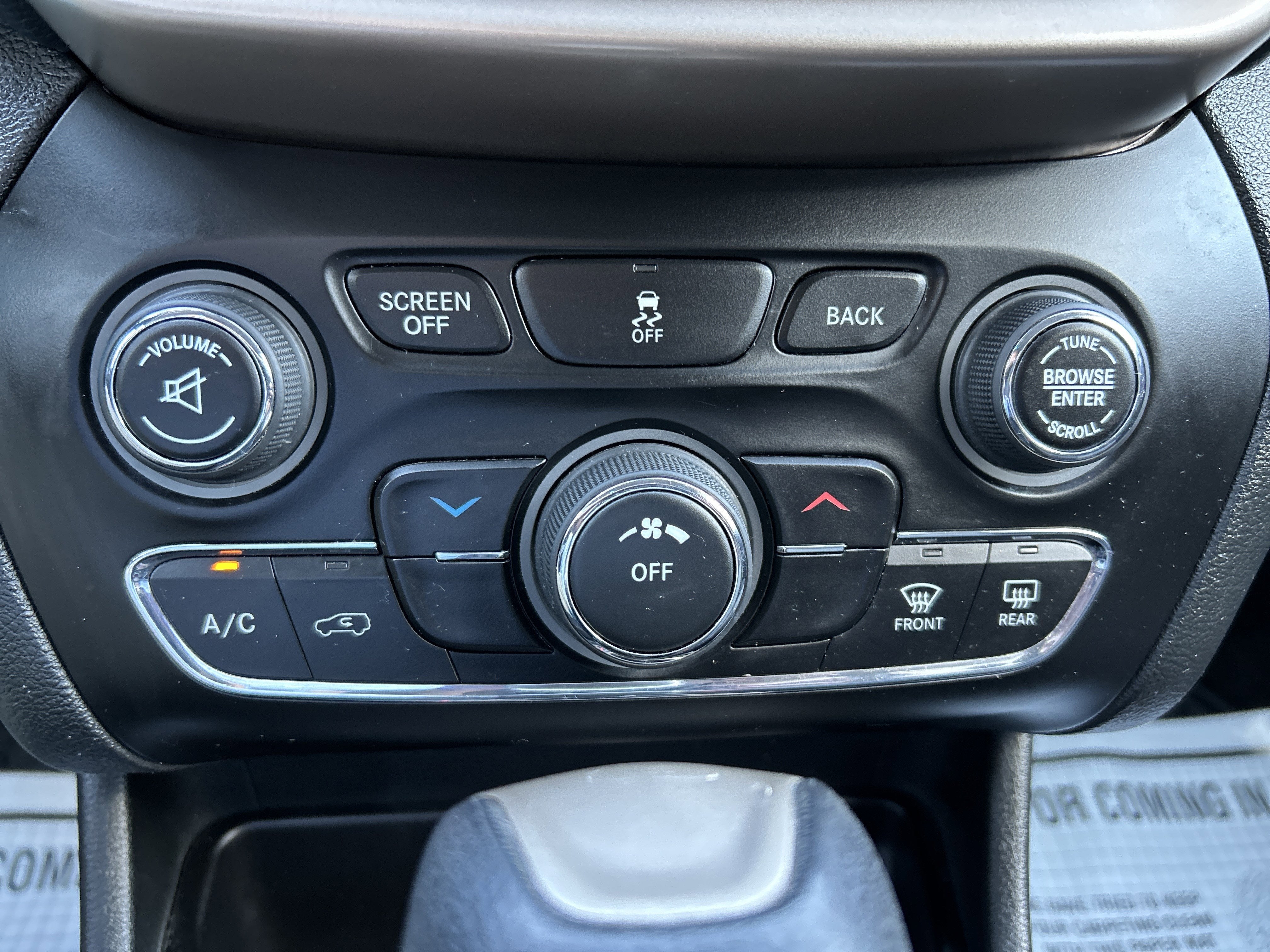 2014 Jeep CHEROKEE LATITUDE