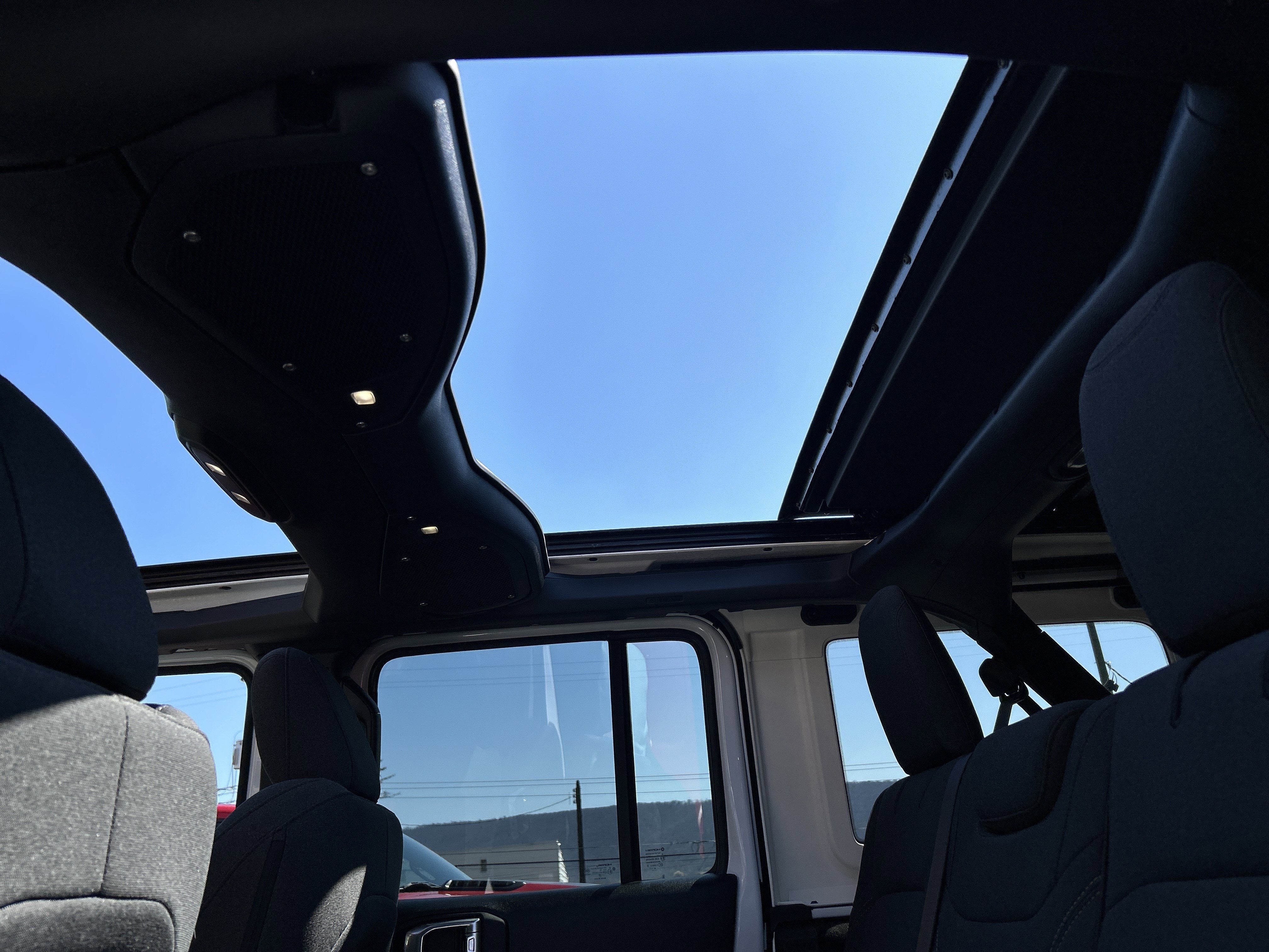 2025 Jeep WRANGLER UNL SPORT S