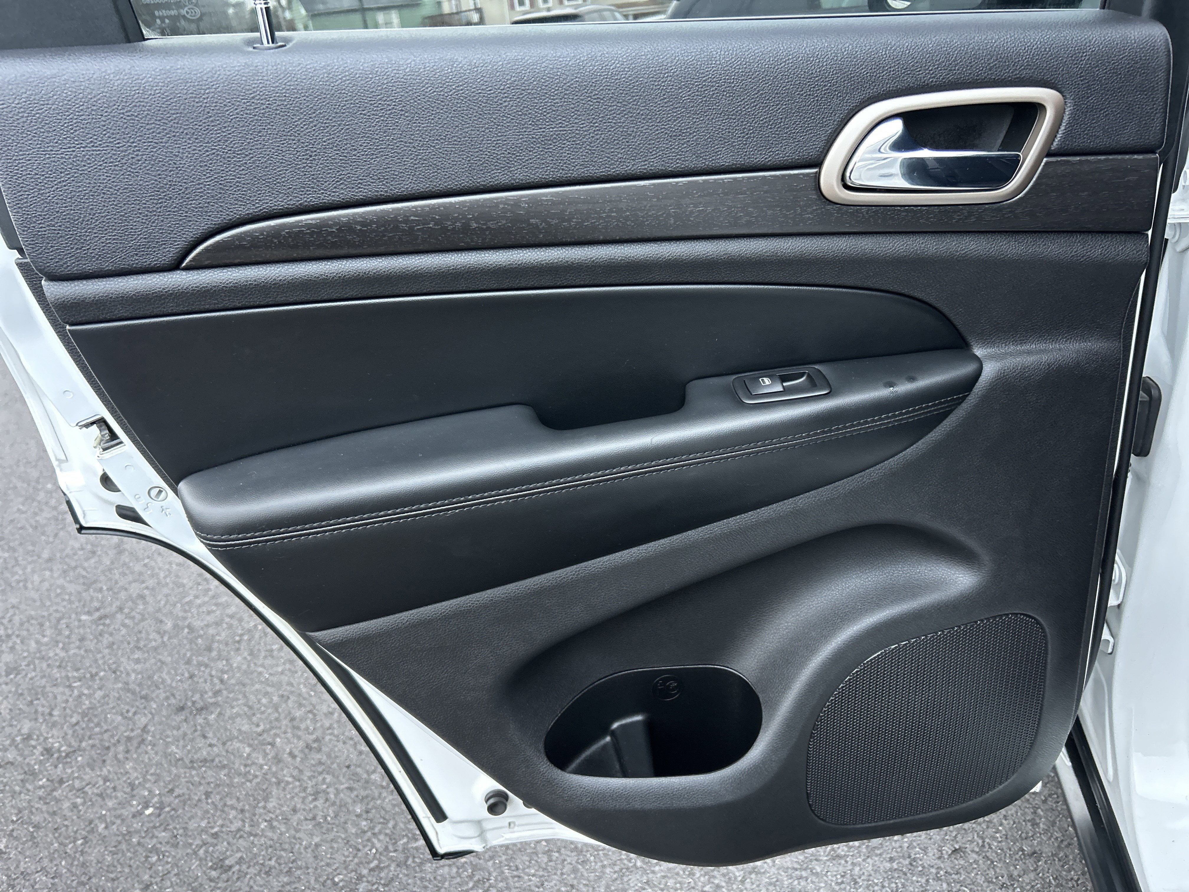 2015 Jeep GRAND CHEROKEE LAREDO