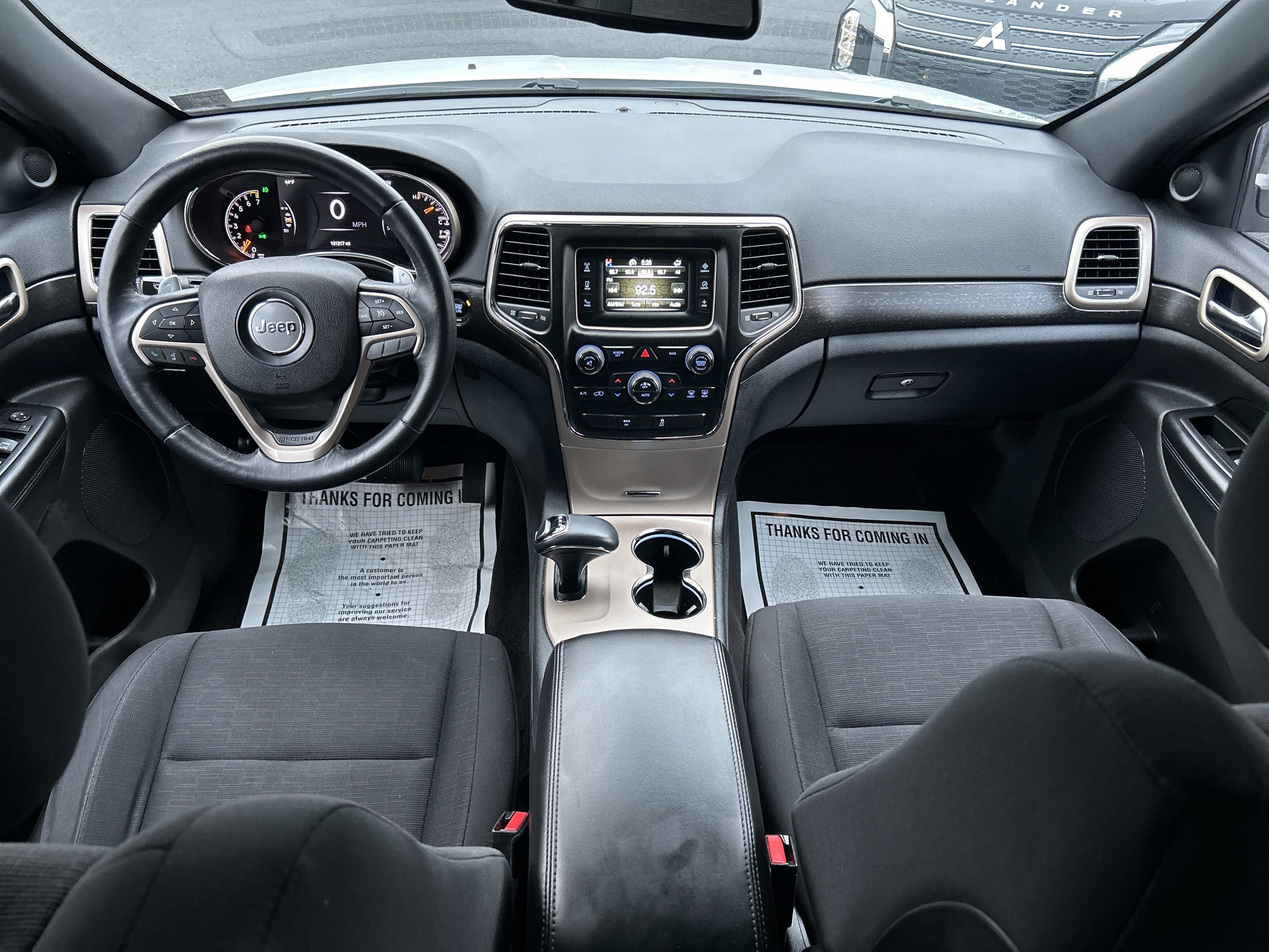 2015 Jeep GRAND CHEROKEE LAREDO