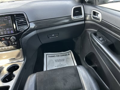 2019 Jeep GRAND CHEROKEE LAREDO E