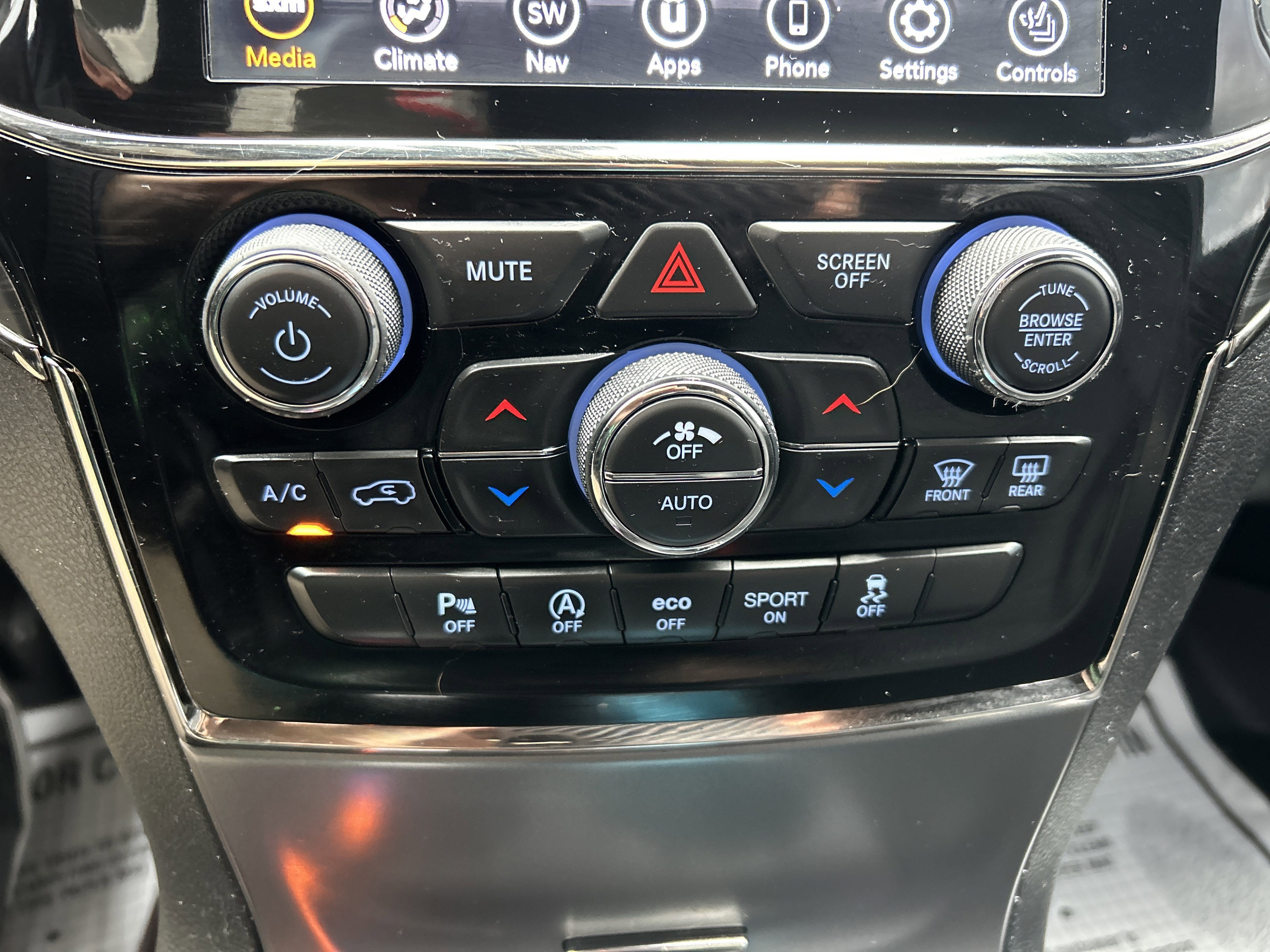 2020 Jeep GRAND CHEROKEE LIMITED X