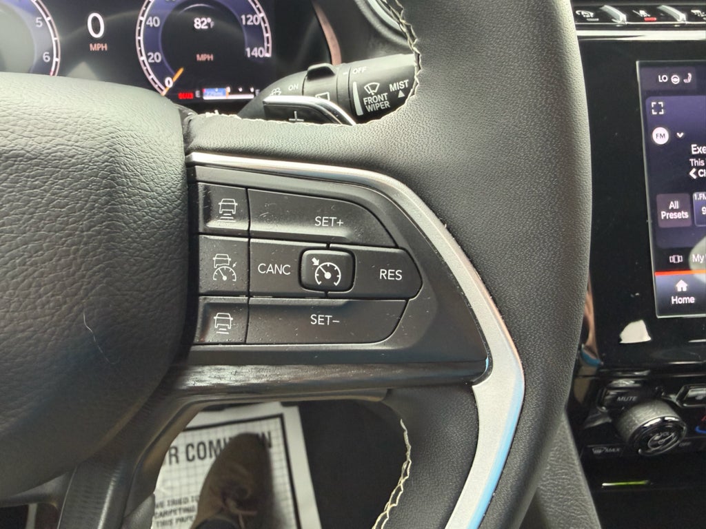 2024 Jeep Grand Cherokee Laredo X