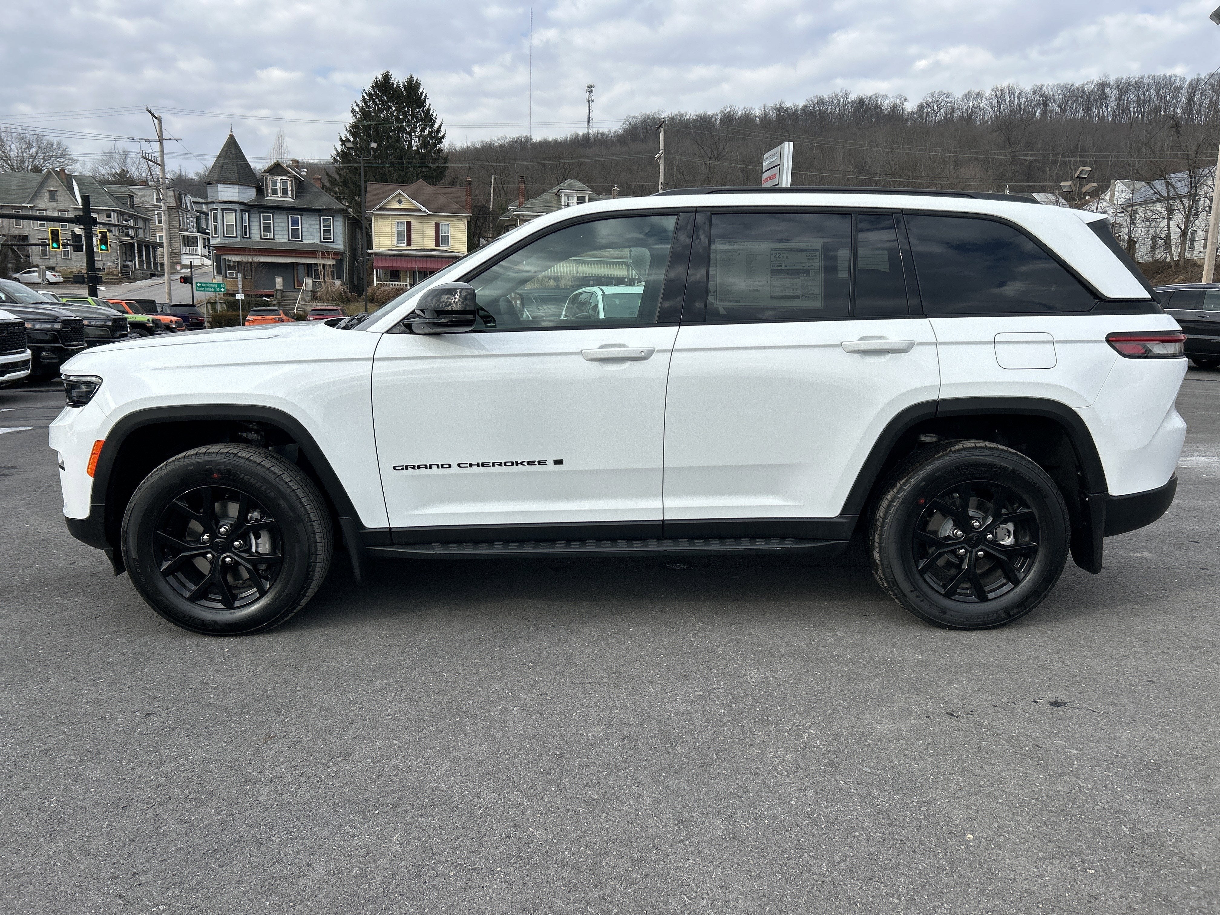 2025 Jeep Grand Cherokee Altitude X