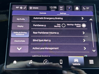 2025 Jeep Grand Cherokee Base