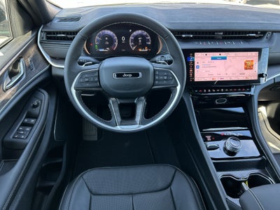 2027 Jeep Grand Cherokee Limited Reserve