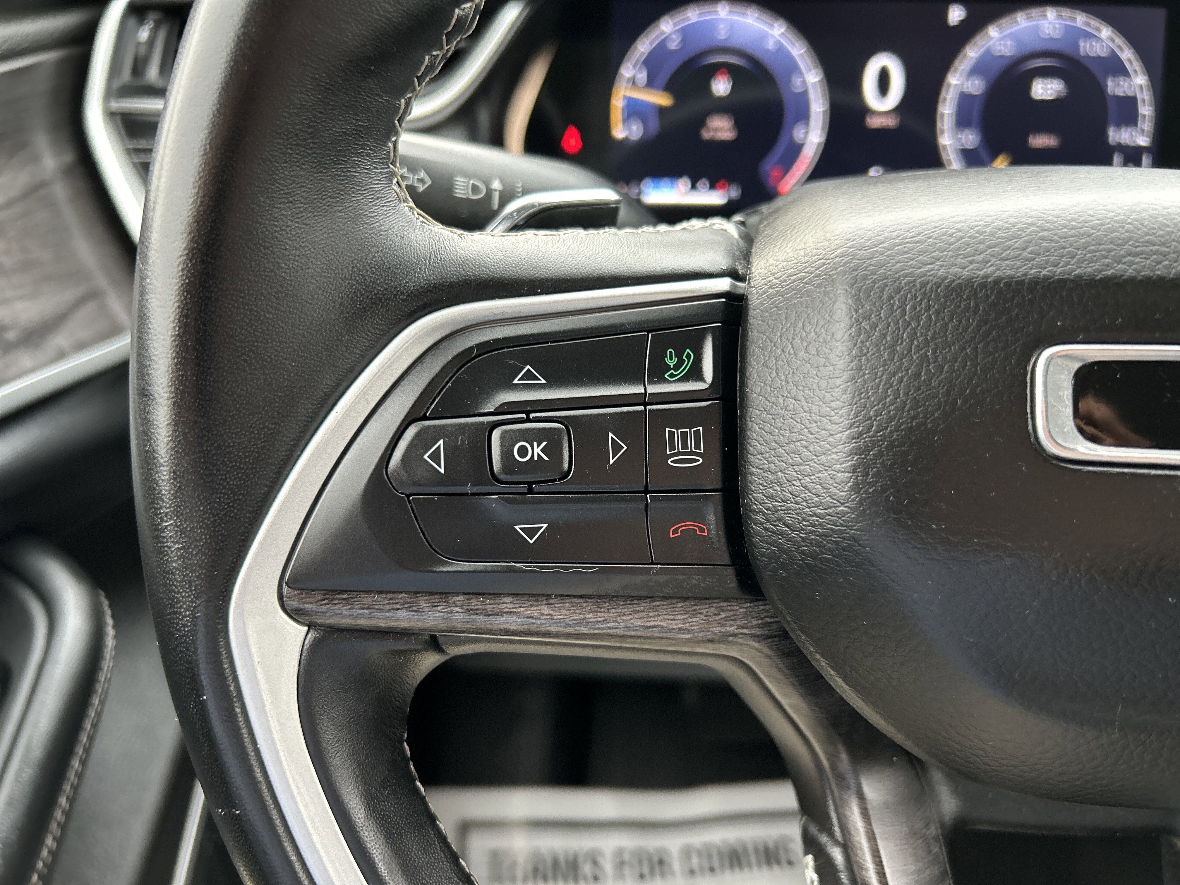 2021 Jeep GRAND CHEROKEE L LIMITED