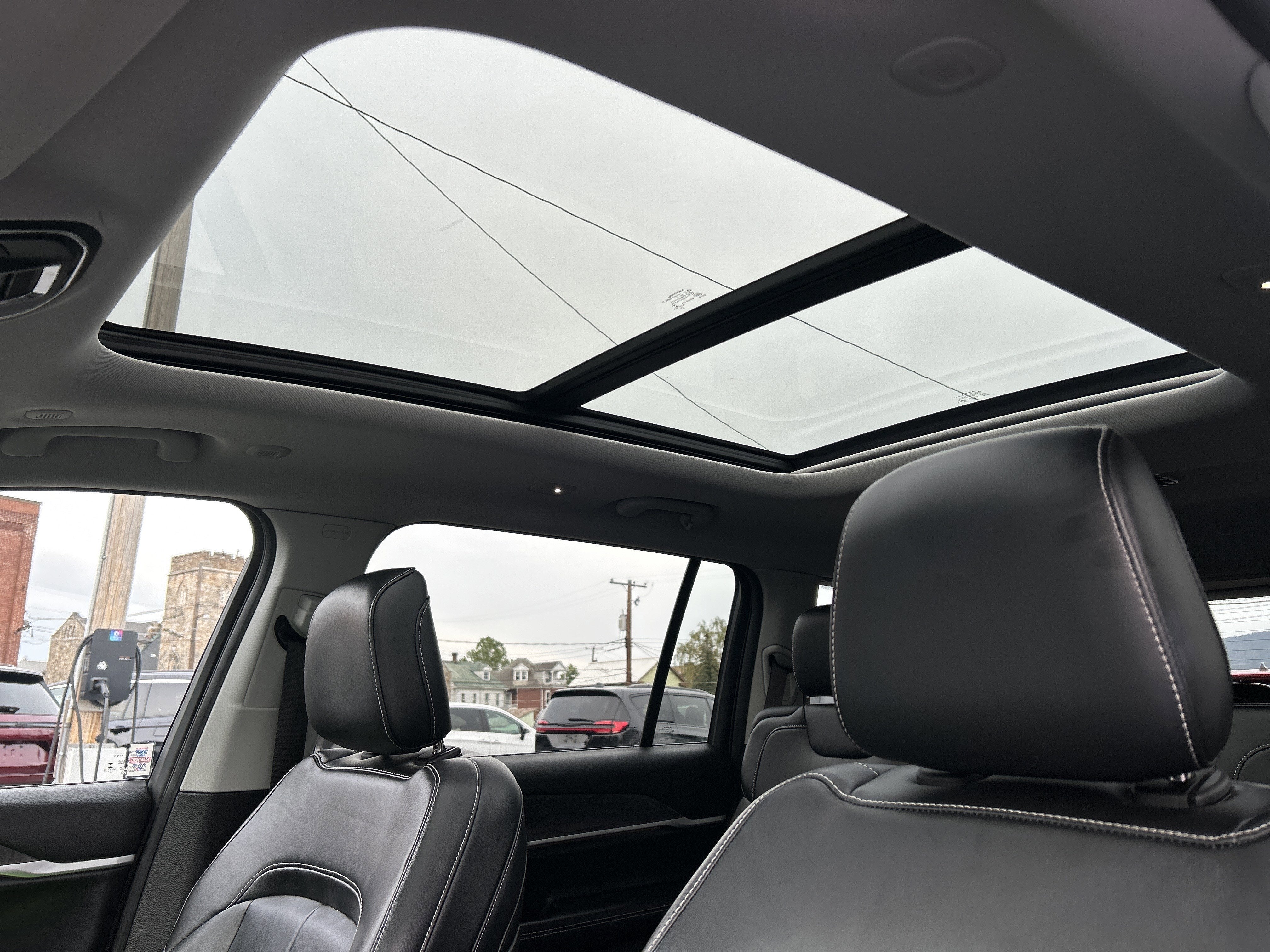 2021 Jeep GRAND CHEROKEE L LIMITED