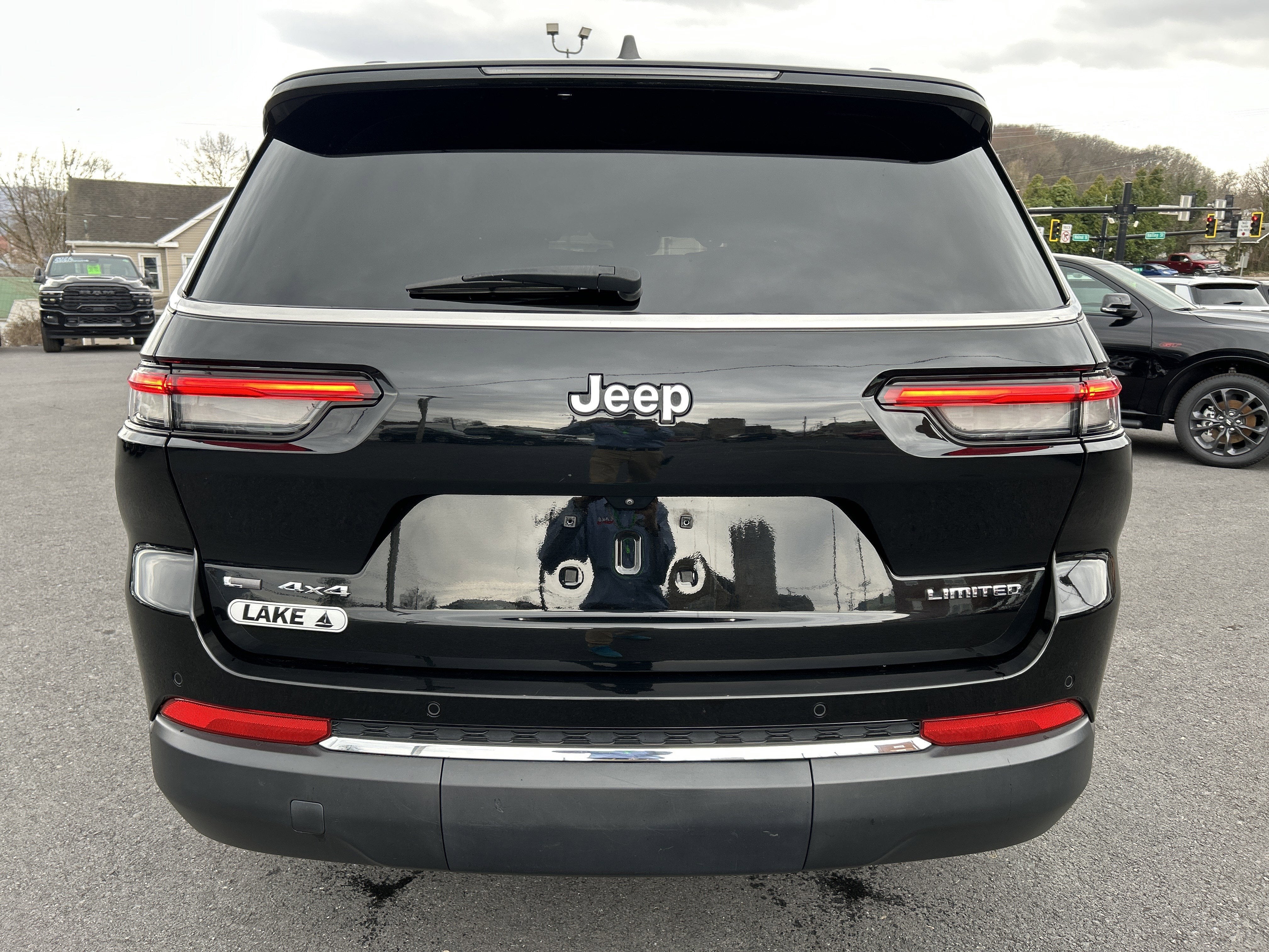 2022 Jeep GRAND CHEROKEE LIMITED