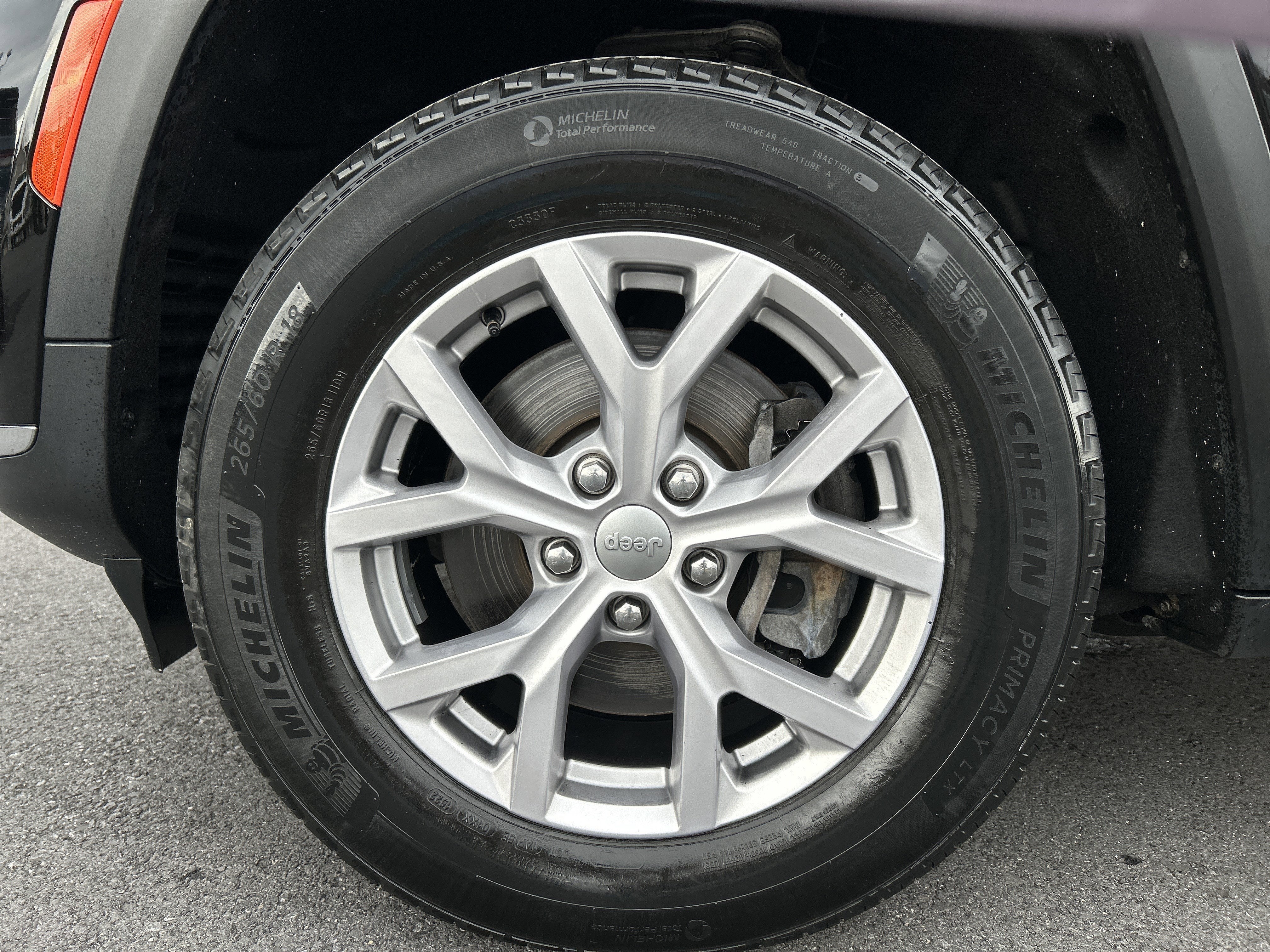 2022 Jeep GRAND CHEROKEE LIMITED