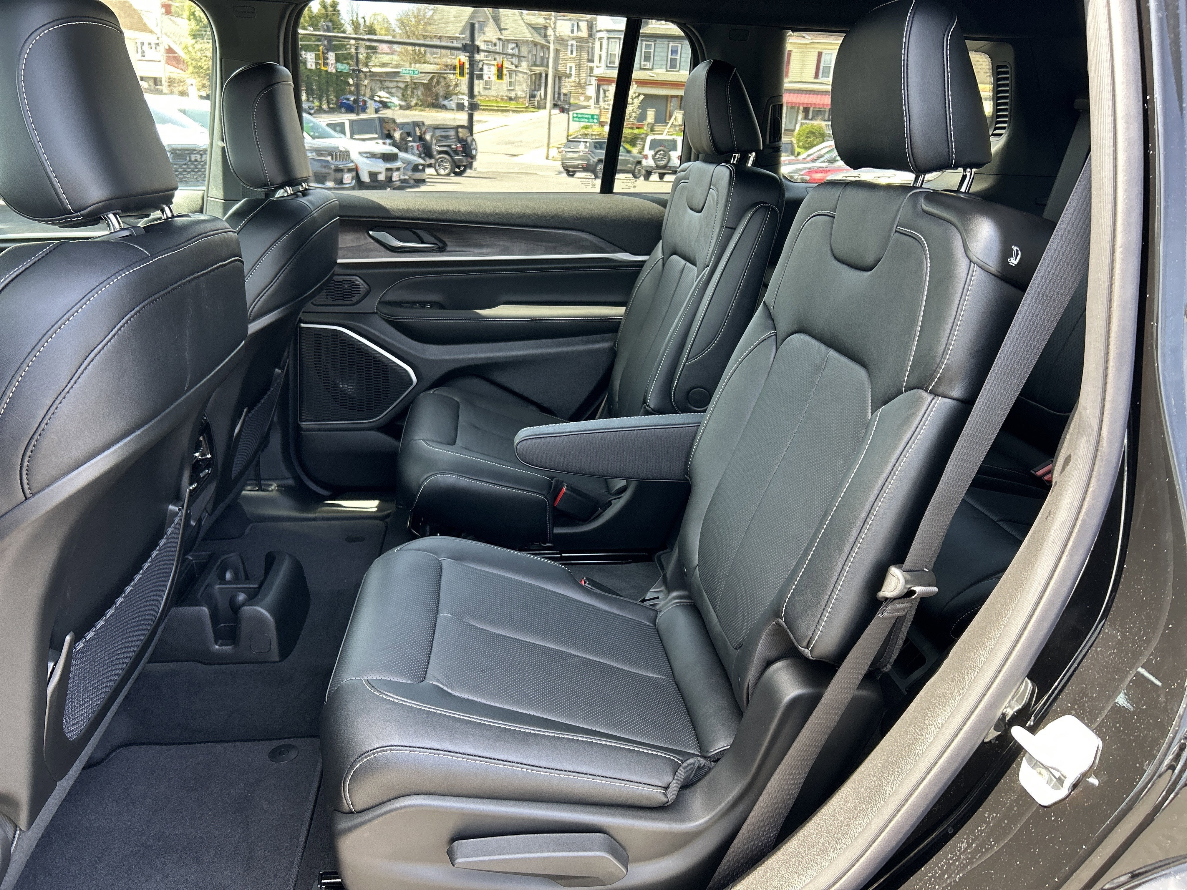 2026 Jeep Grand Cherokee L Limited Reserve