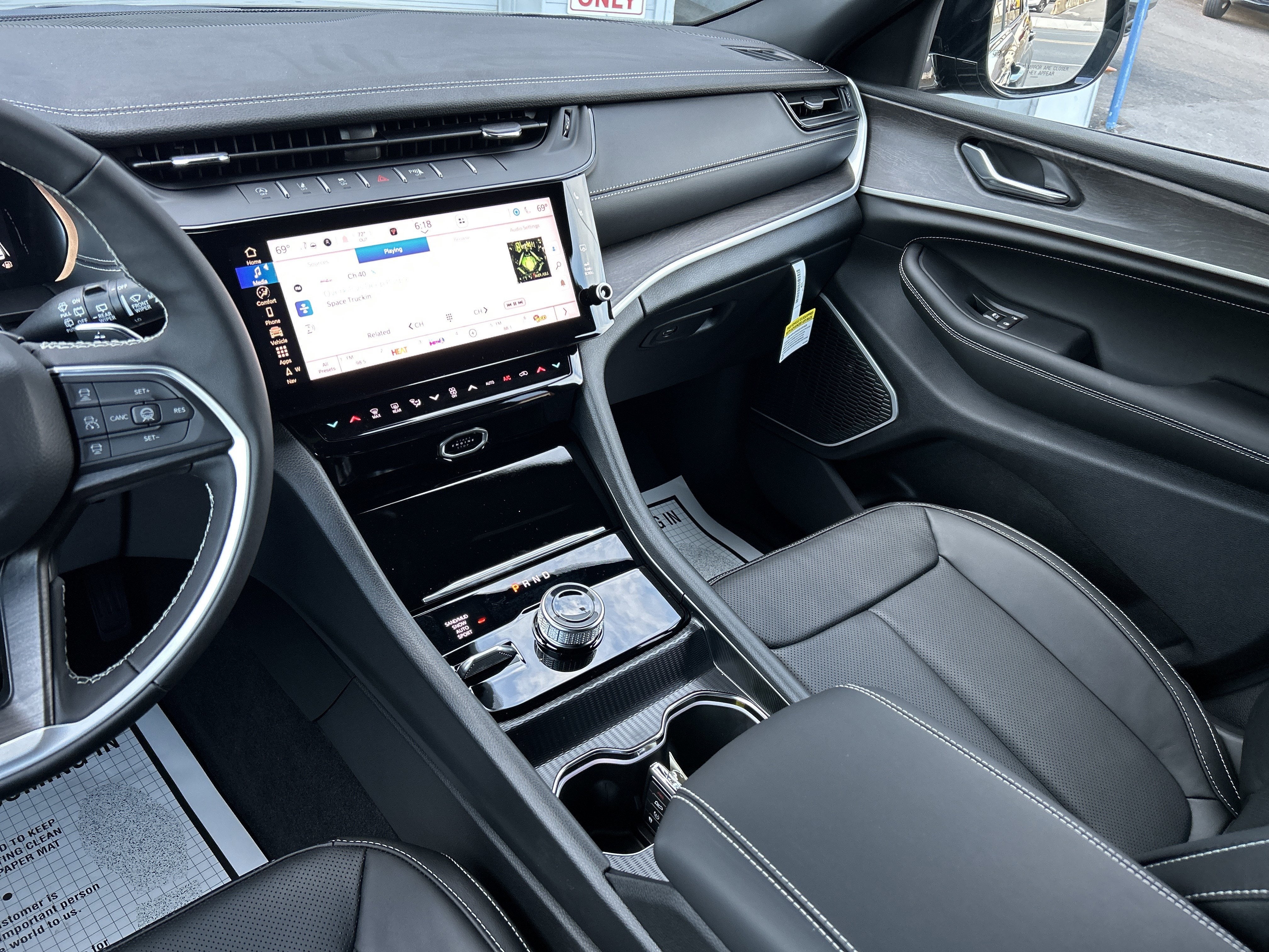 2026 Jeep Grand Cherokee L Limited Reserve