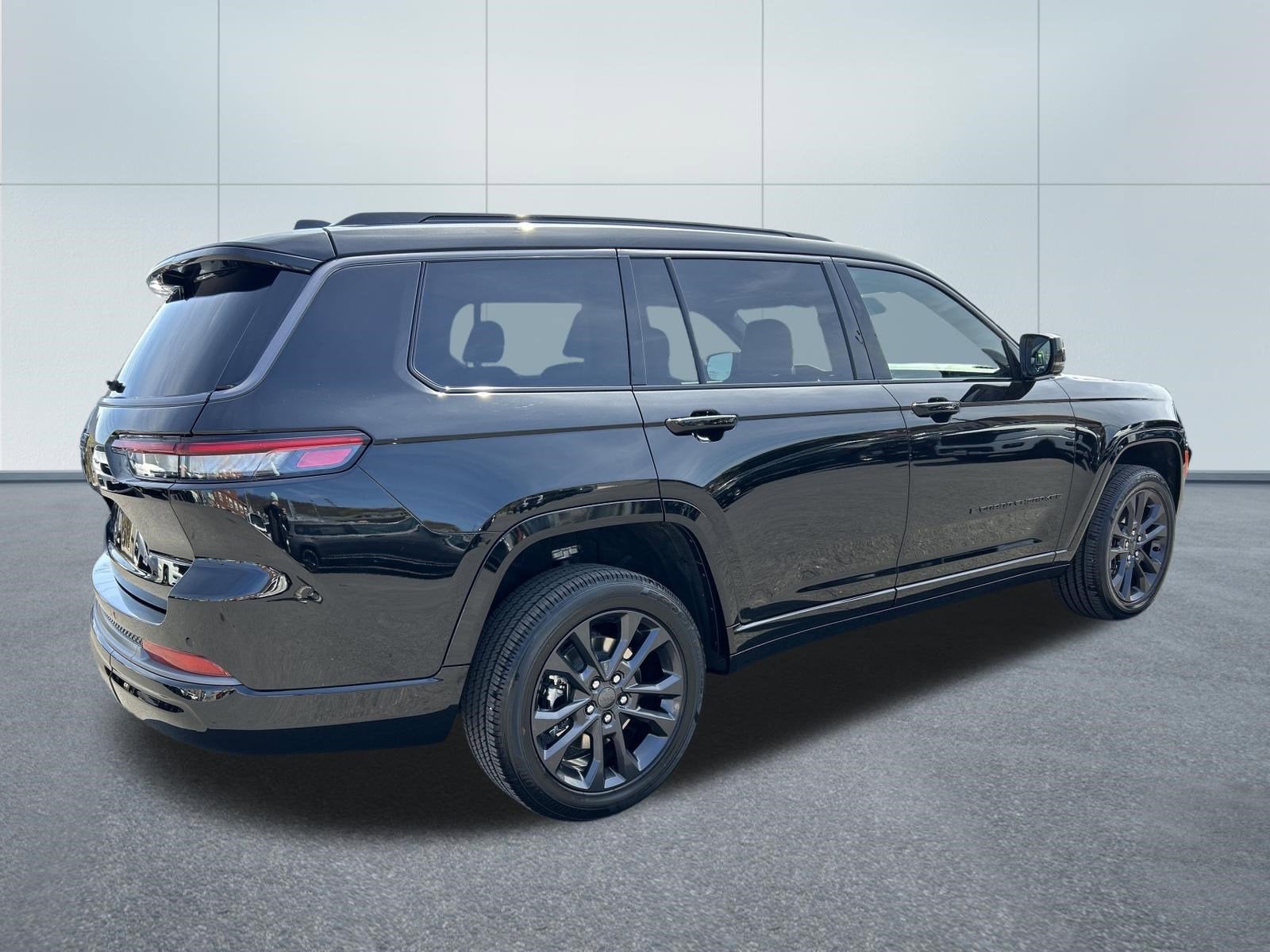 2026 Jeep Grand Cherokee L Limited Reserve