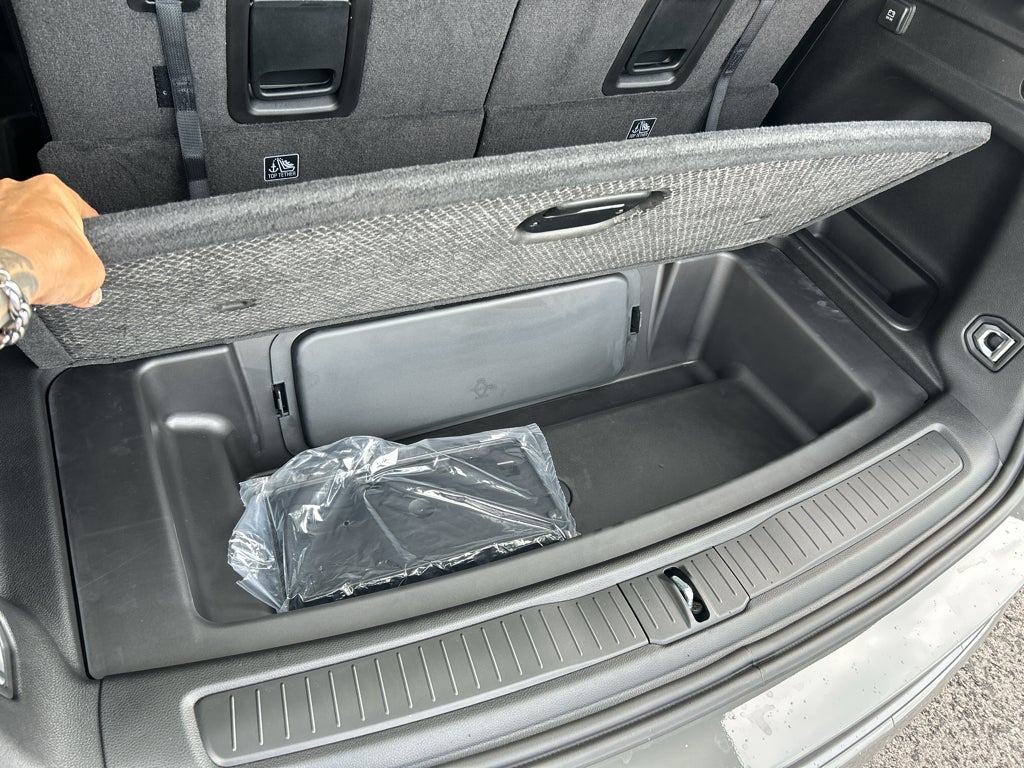 2027 Jeep Grand Cherokee L Limited Reserve