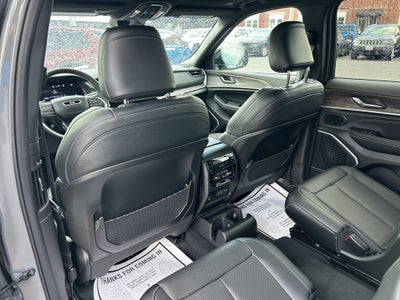 2027 Jeep Grand Cherokee L Limited Reserve