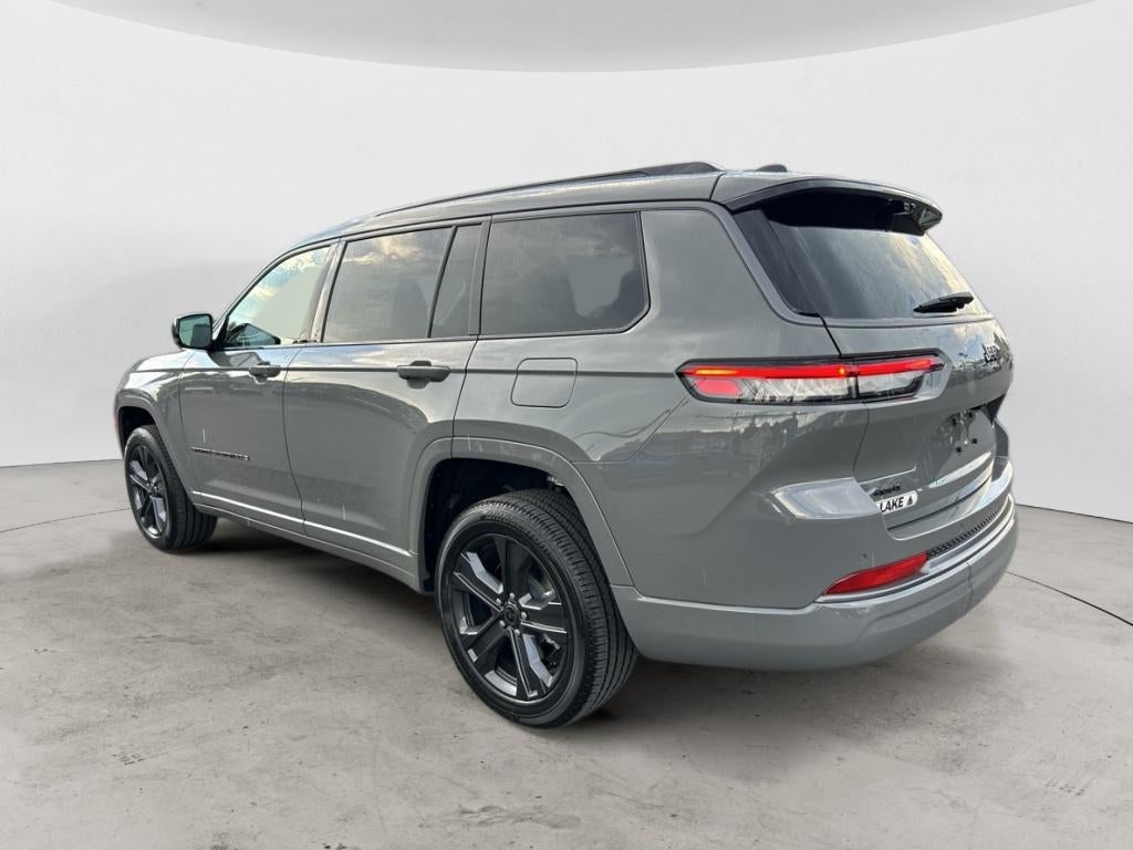 2027 Jeep Grand Cherokee L Limited Reserve
