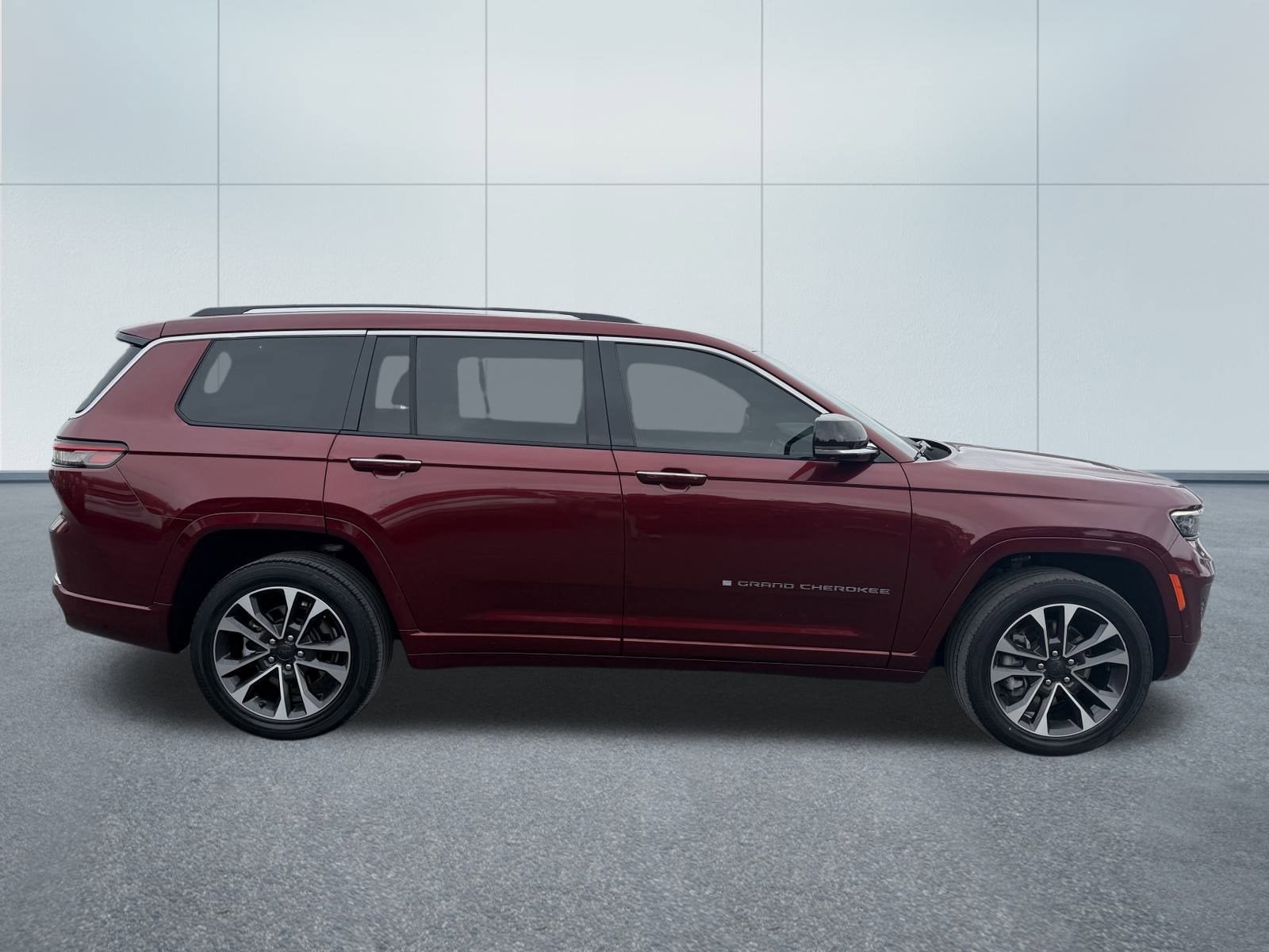 2021 Jeep GRAND CHEROKEE OVERLAND