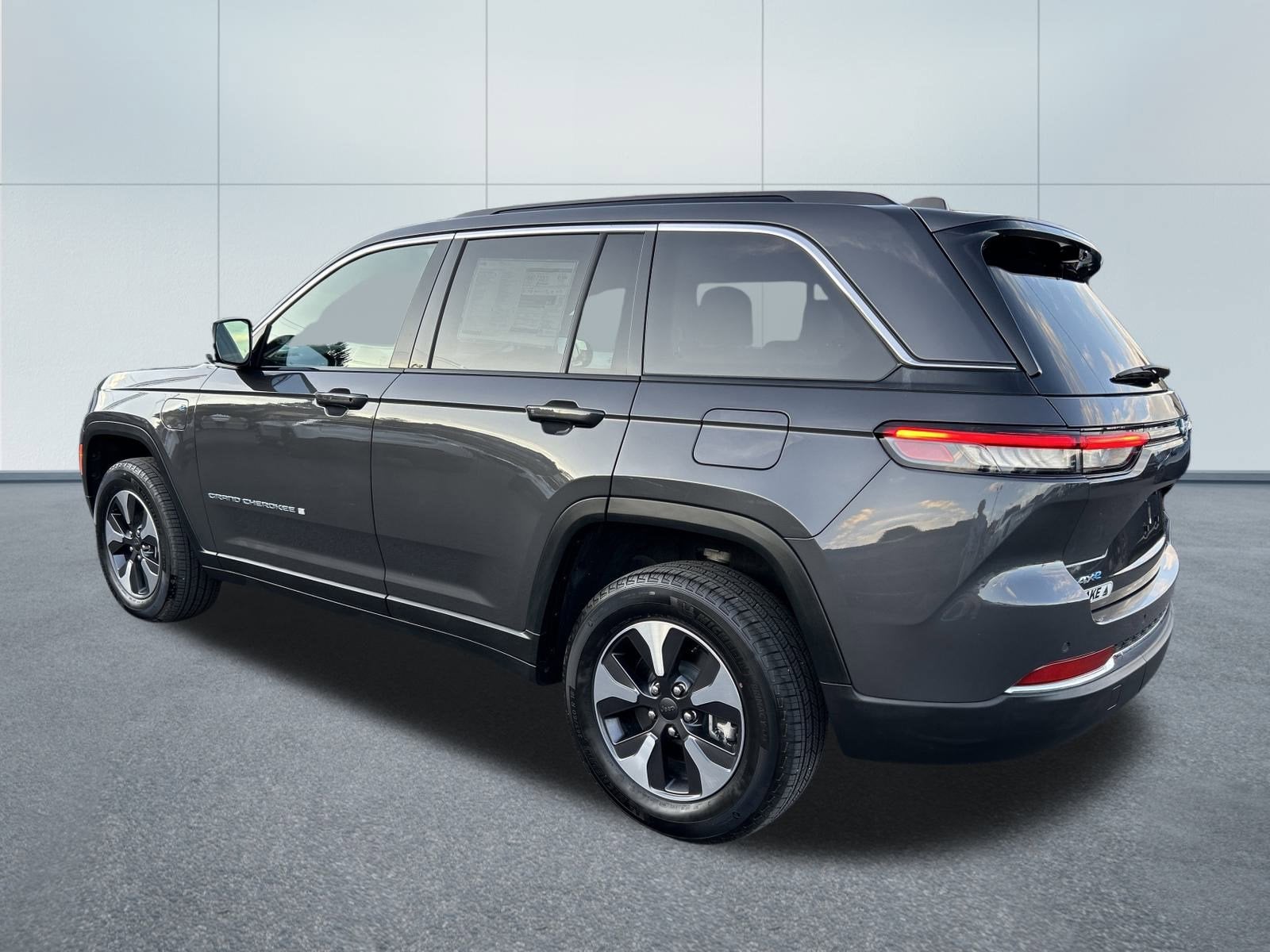 2024 Jeep Grand Cherokee 4xe 4x4