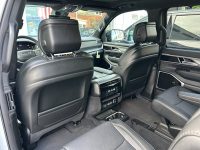 2026 Jeep Grand Wagoneer Limited Reserve