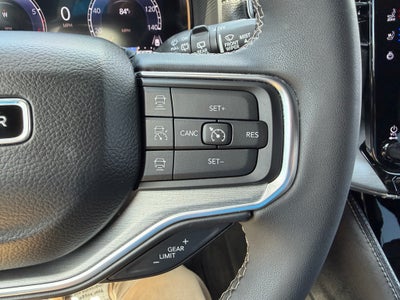 2023 Jeep Wagoneer Series II Carbide