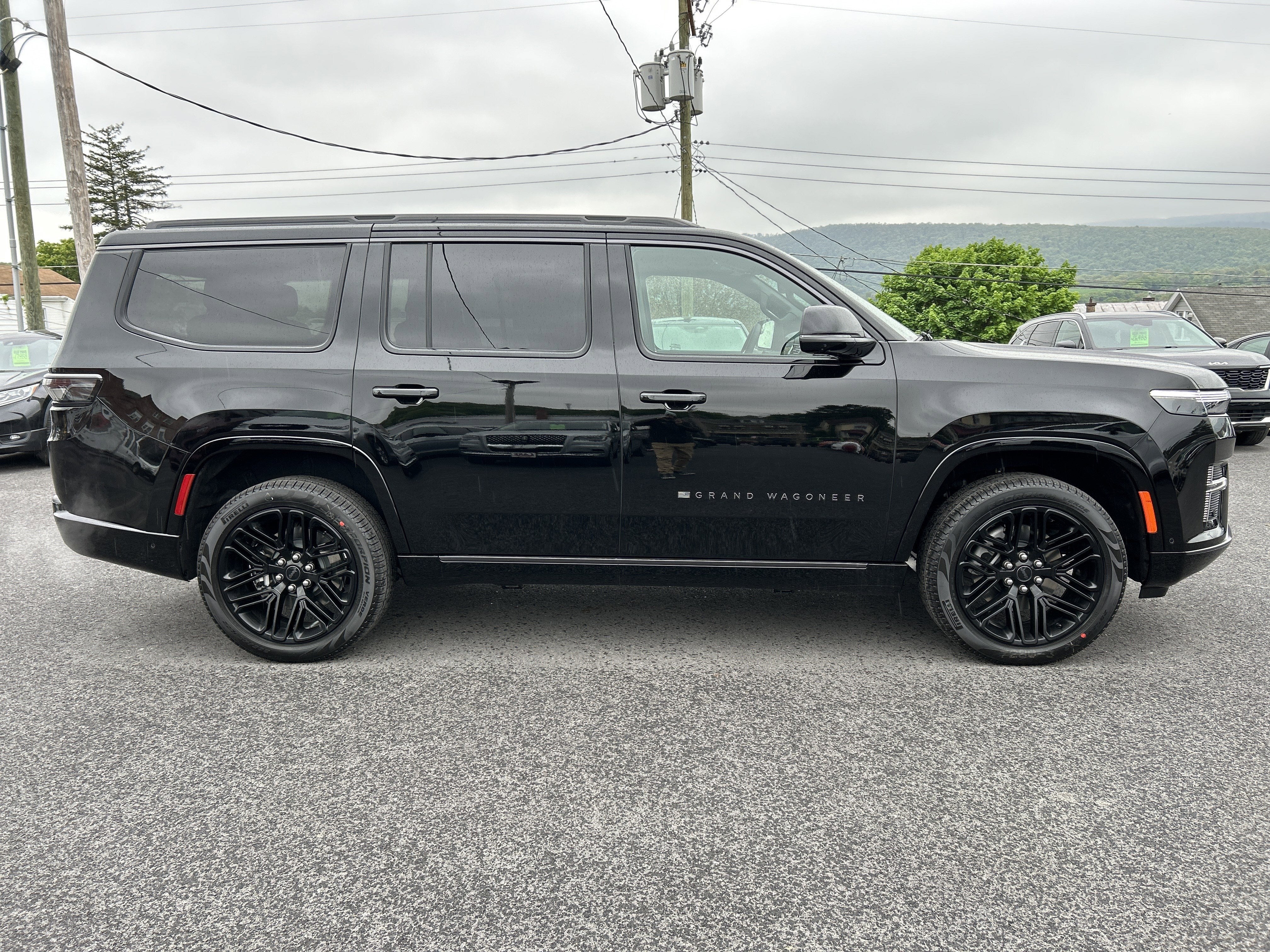 2026 Jeep Grand Wagoneer Limited Reserve