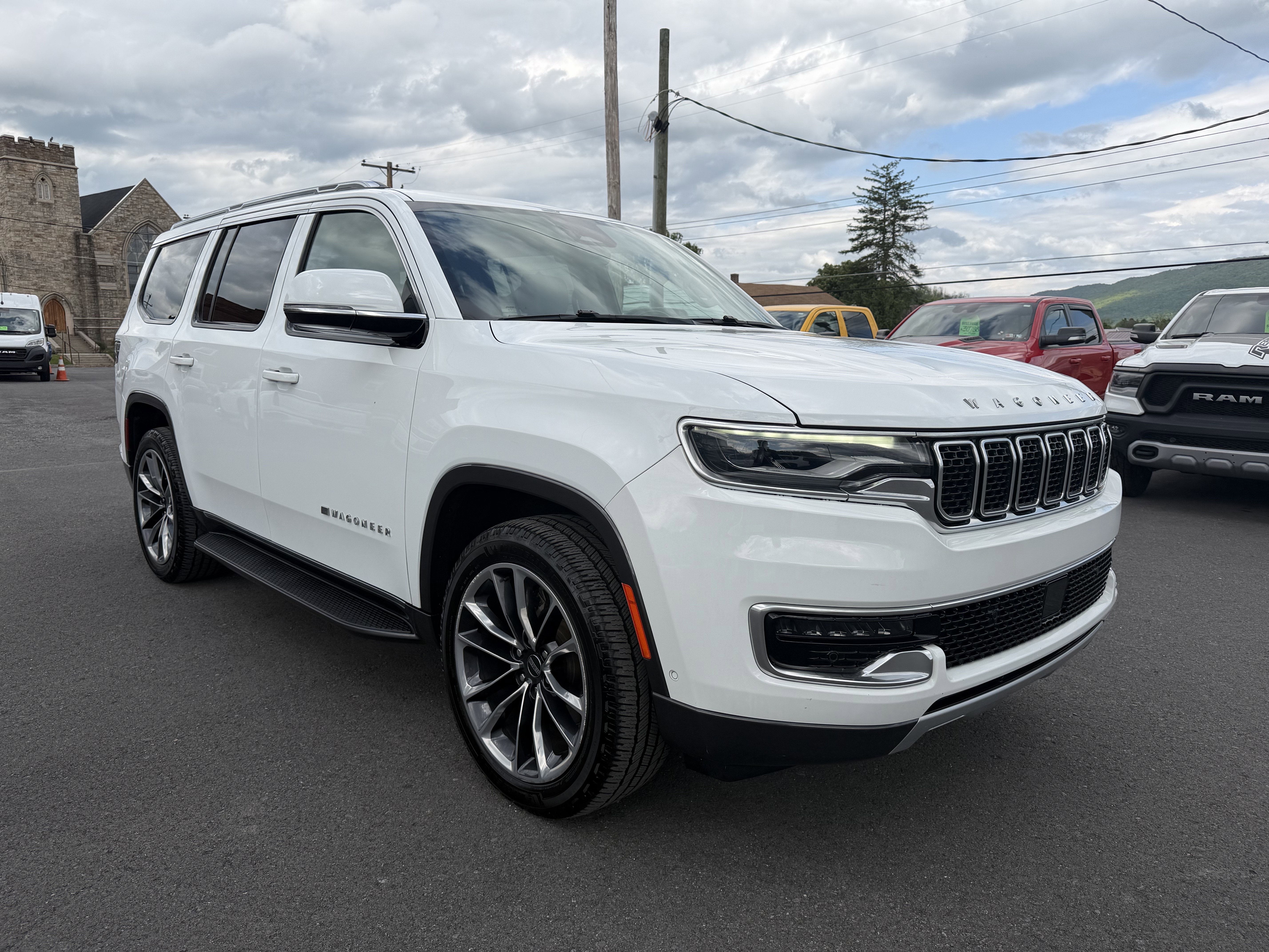 2022 Jeep WAGONEER SERIES SERIES II