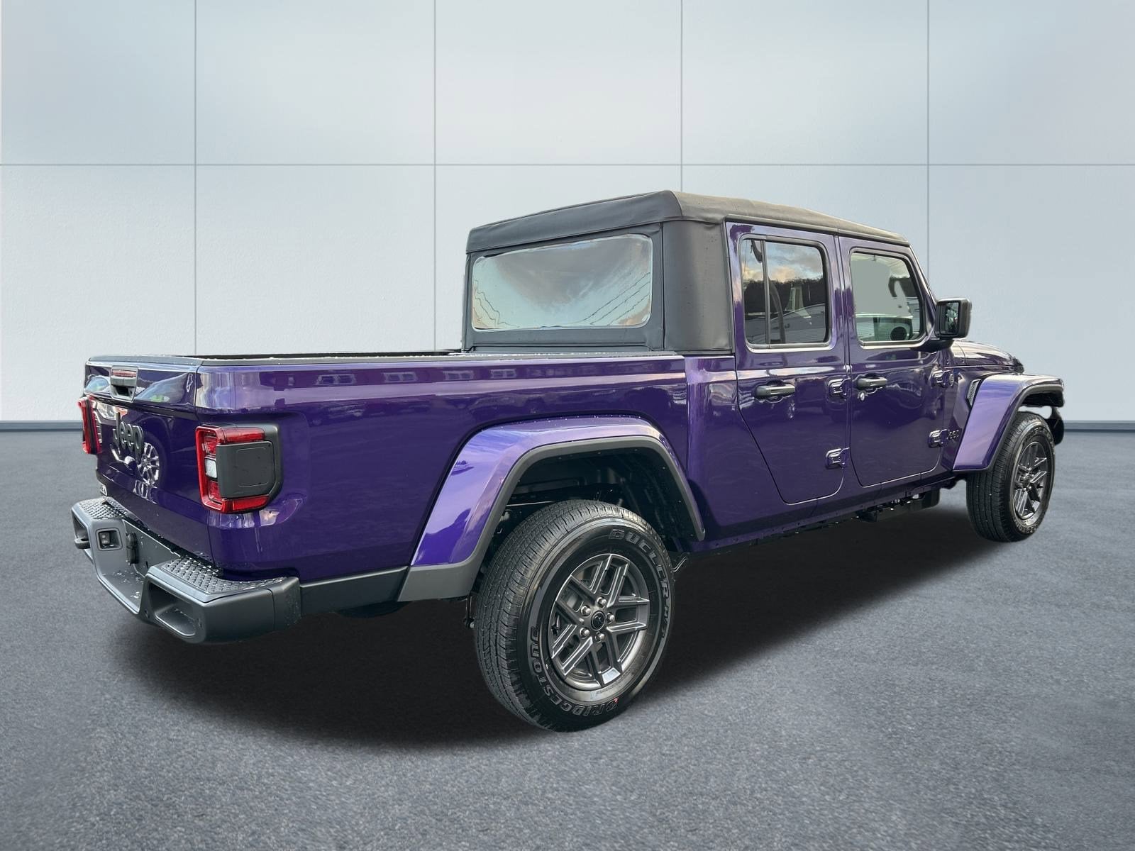 2026 Jeep Gladiator Sport S