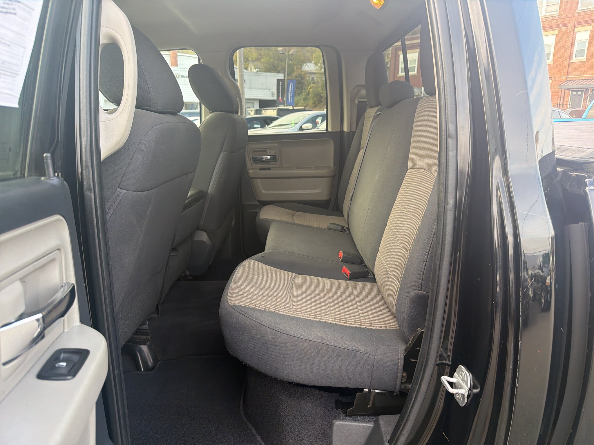 2012 RAM 1500 SLT