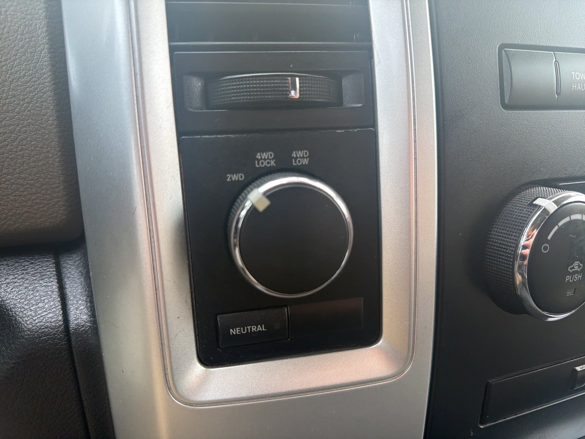2012 RAM 1500 SLT