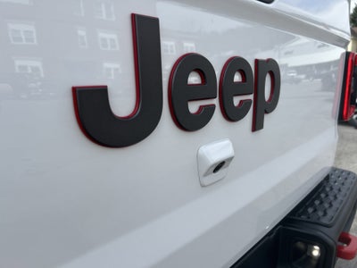 2025 Jeep GLADIATOR JTJS98