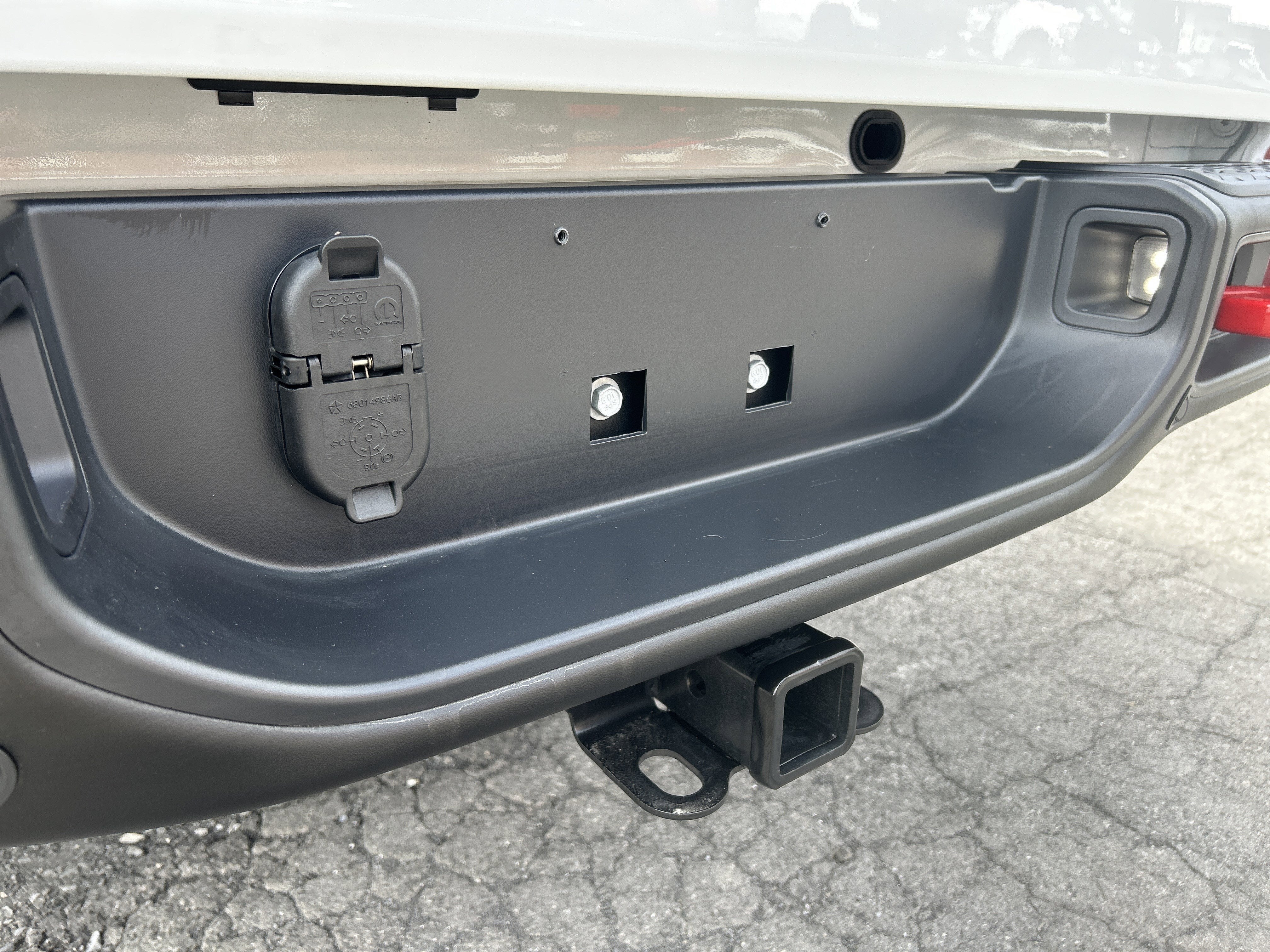 2025 Jeep GLADIATOR JTJS98