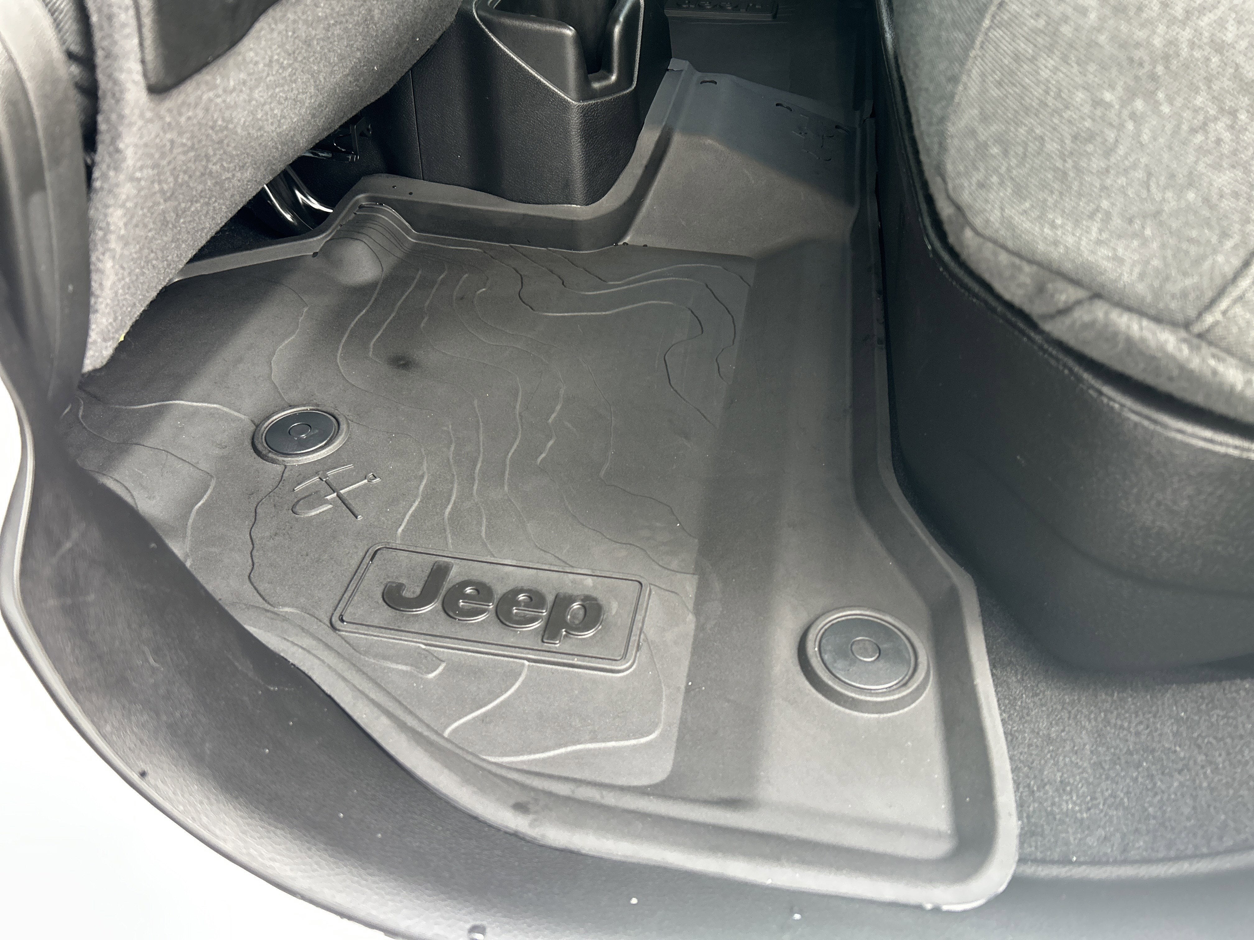 2025 Jeep GLADIATOR JTJS98