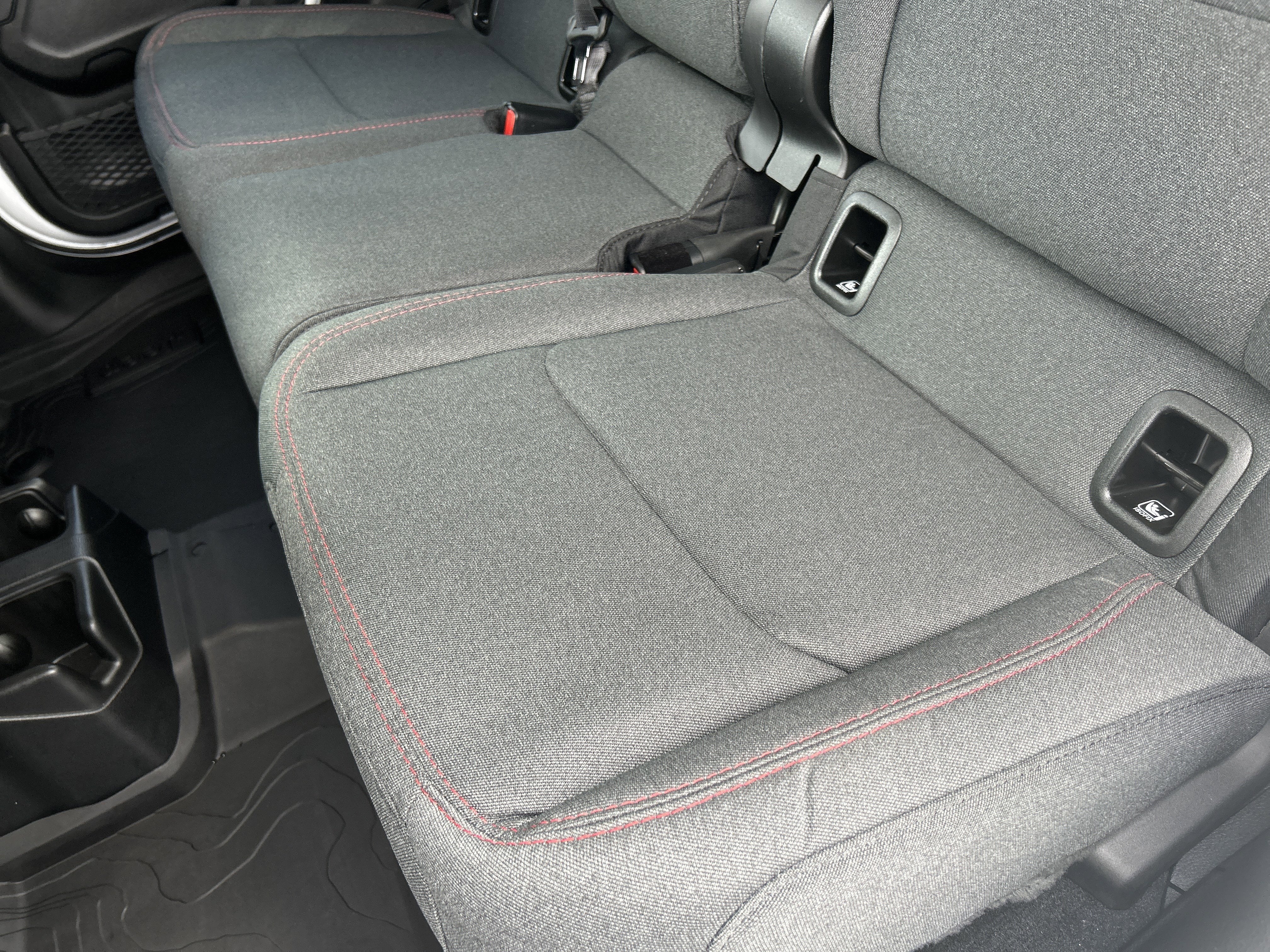 2025 Jeep GLADIATOR JTJS98