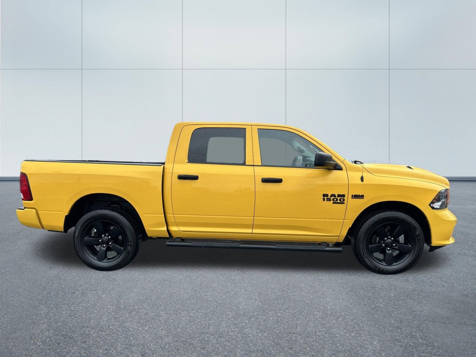2019 RAM RAM 1500 EXPRESS