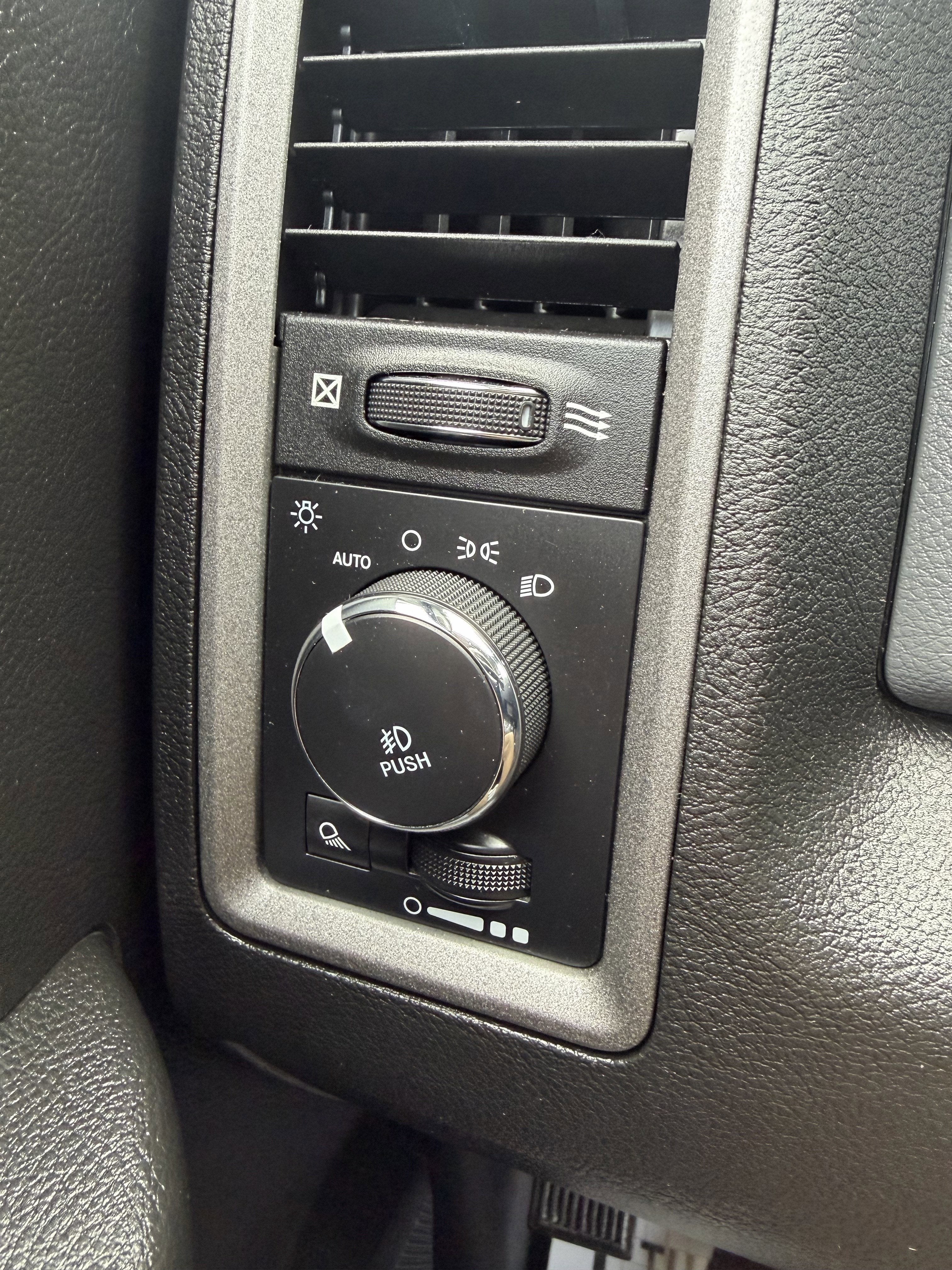 2019 RAM RAM 1500 EXPRESS