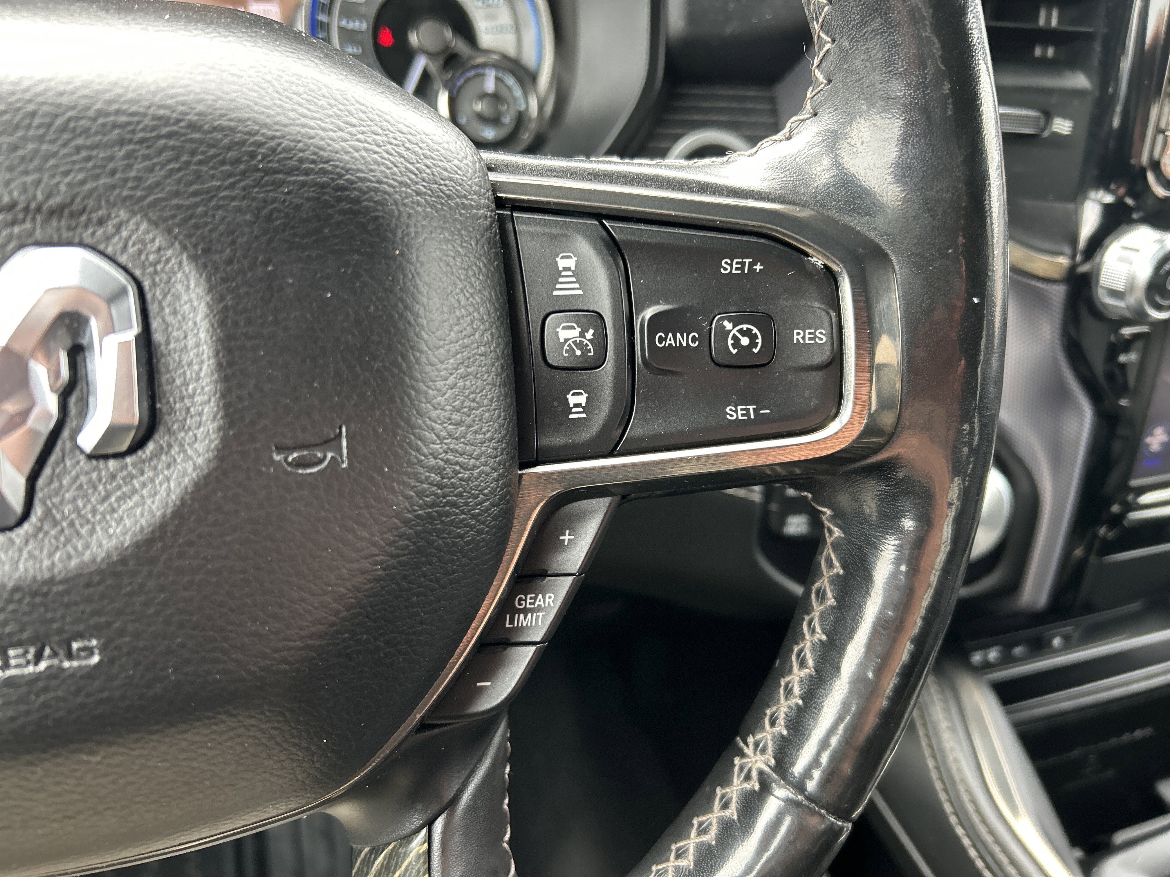 2019 RAM RAM 1500 LIMITED