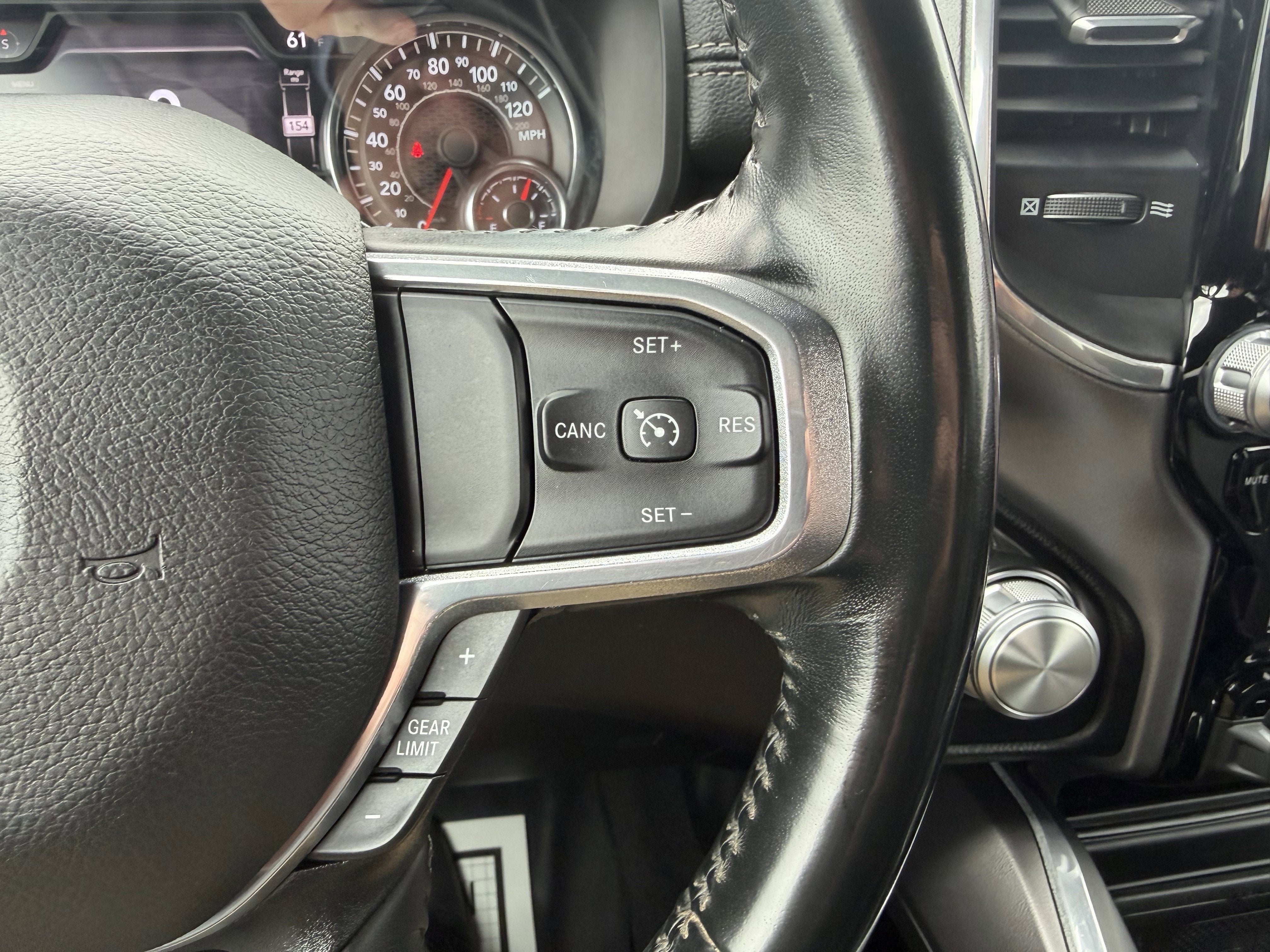 2023 RAM RAM 1500 LARAMIE