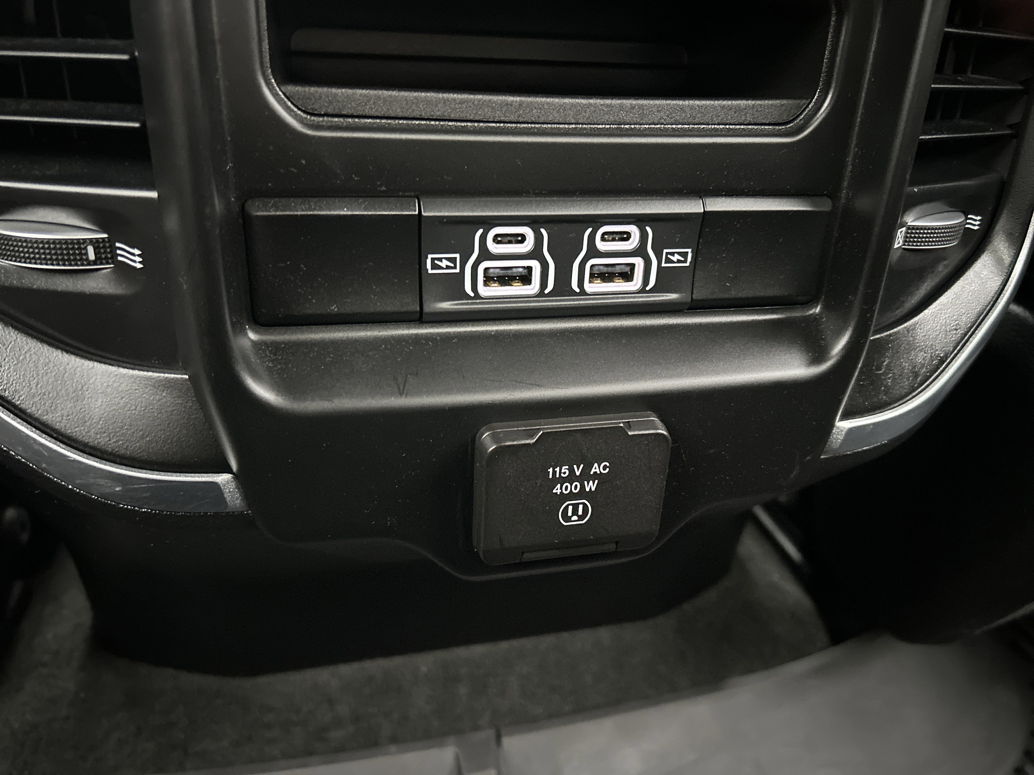 2023 RAM RAM 1500 LARAMIE