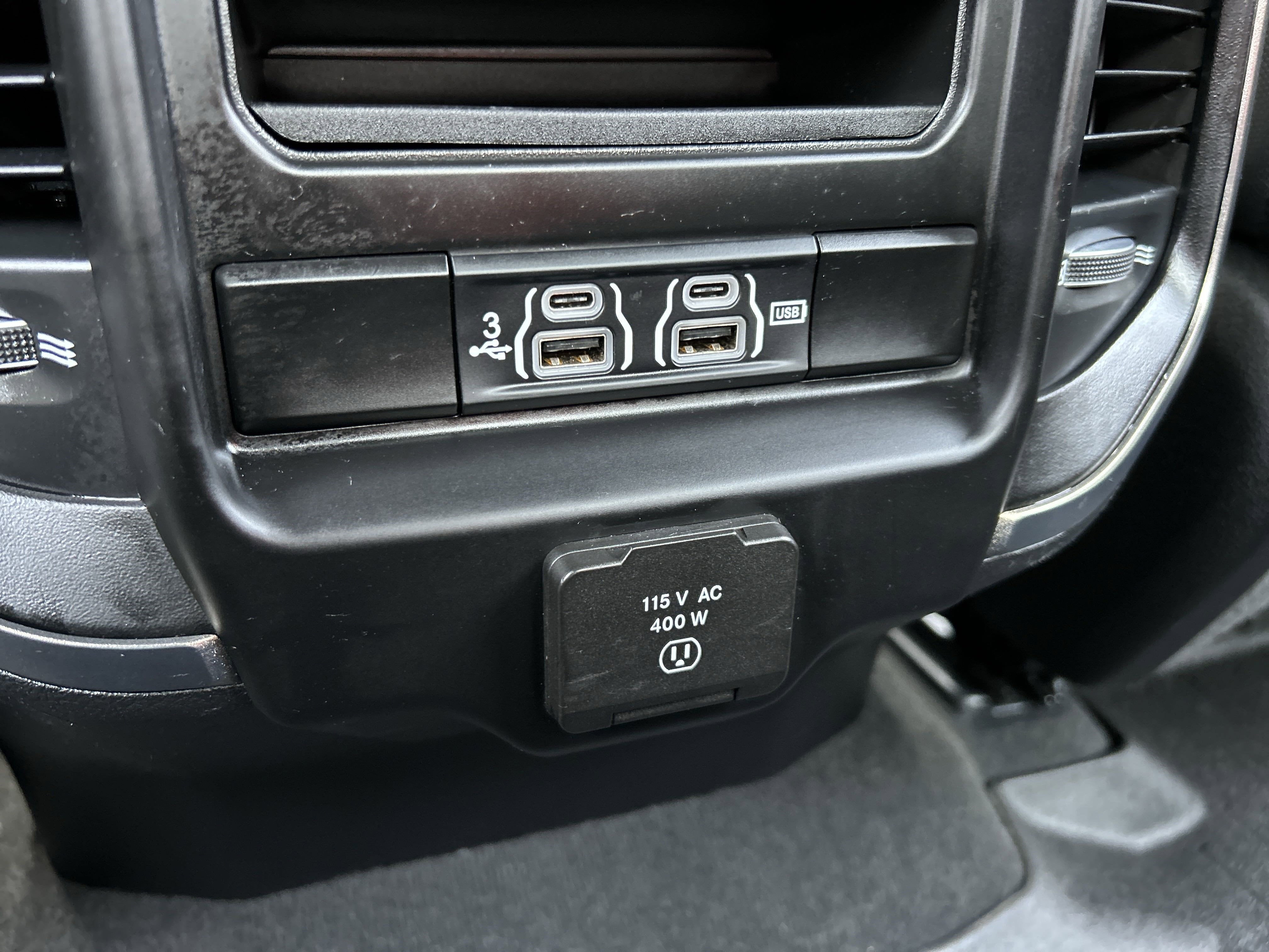 2019 RAM RAM 1500 SPORT