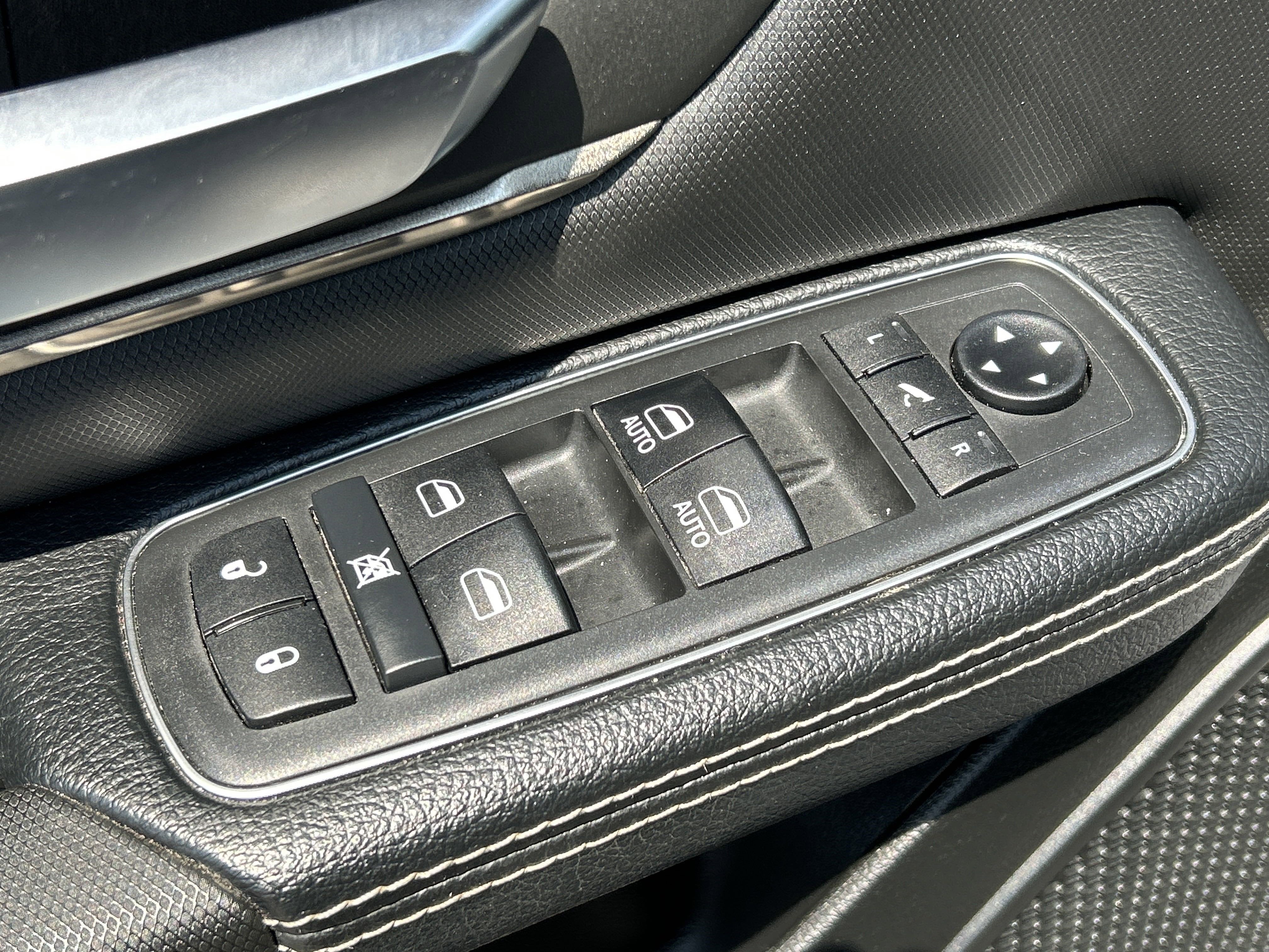 2019 RAM RAM 1500 SPORT